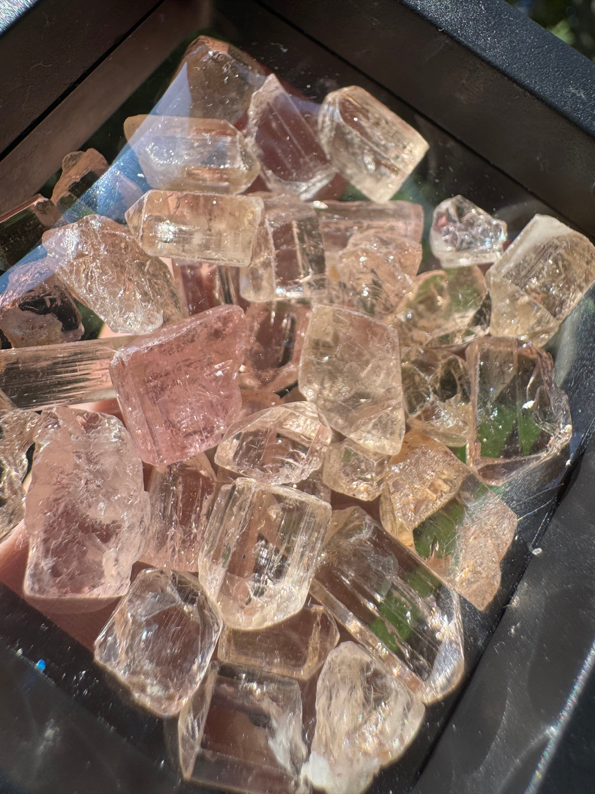 Topaz Crystals Lot w/ case - 36g