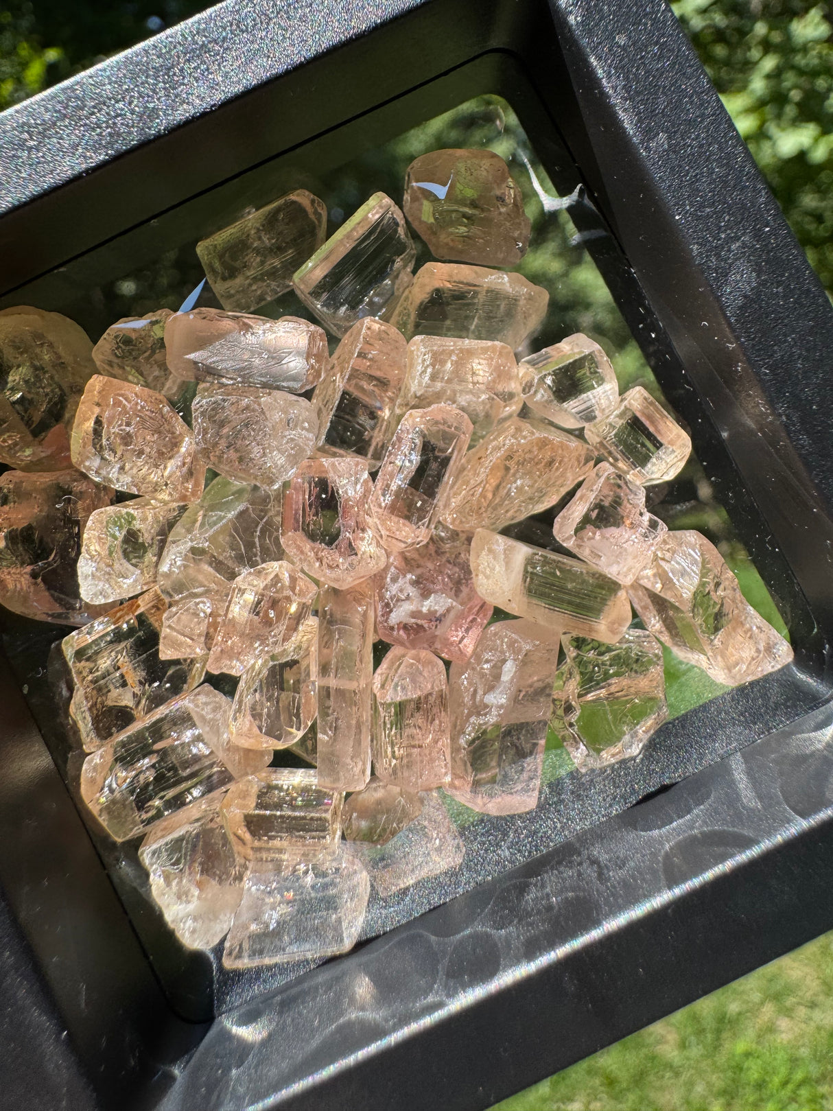 Topaz Crystals Lot w/ case - 36g
