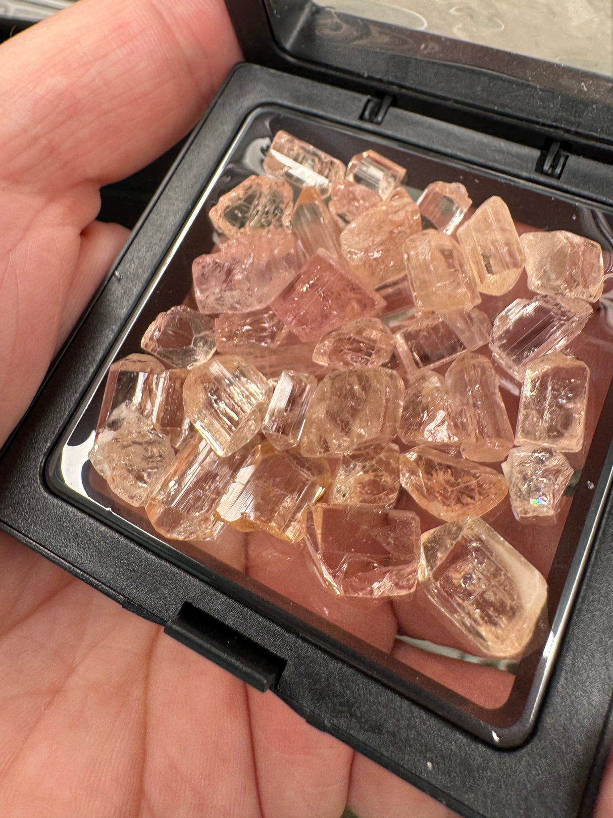 Topaz Crystals Lot w/ case - 36g