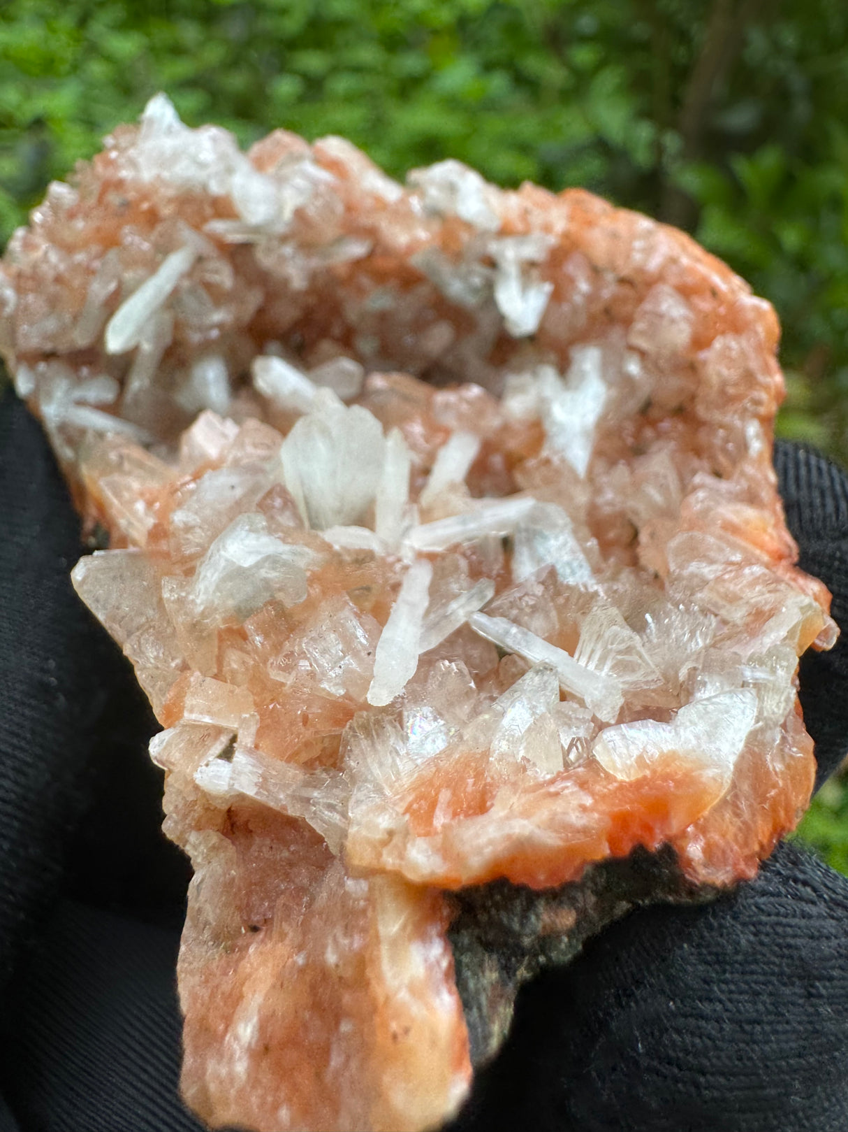 Red Heulandite with Stilbite – 43g