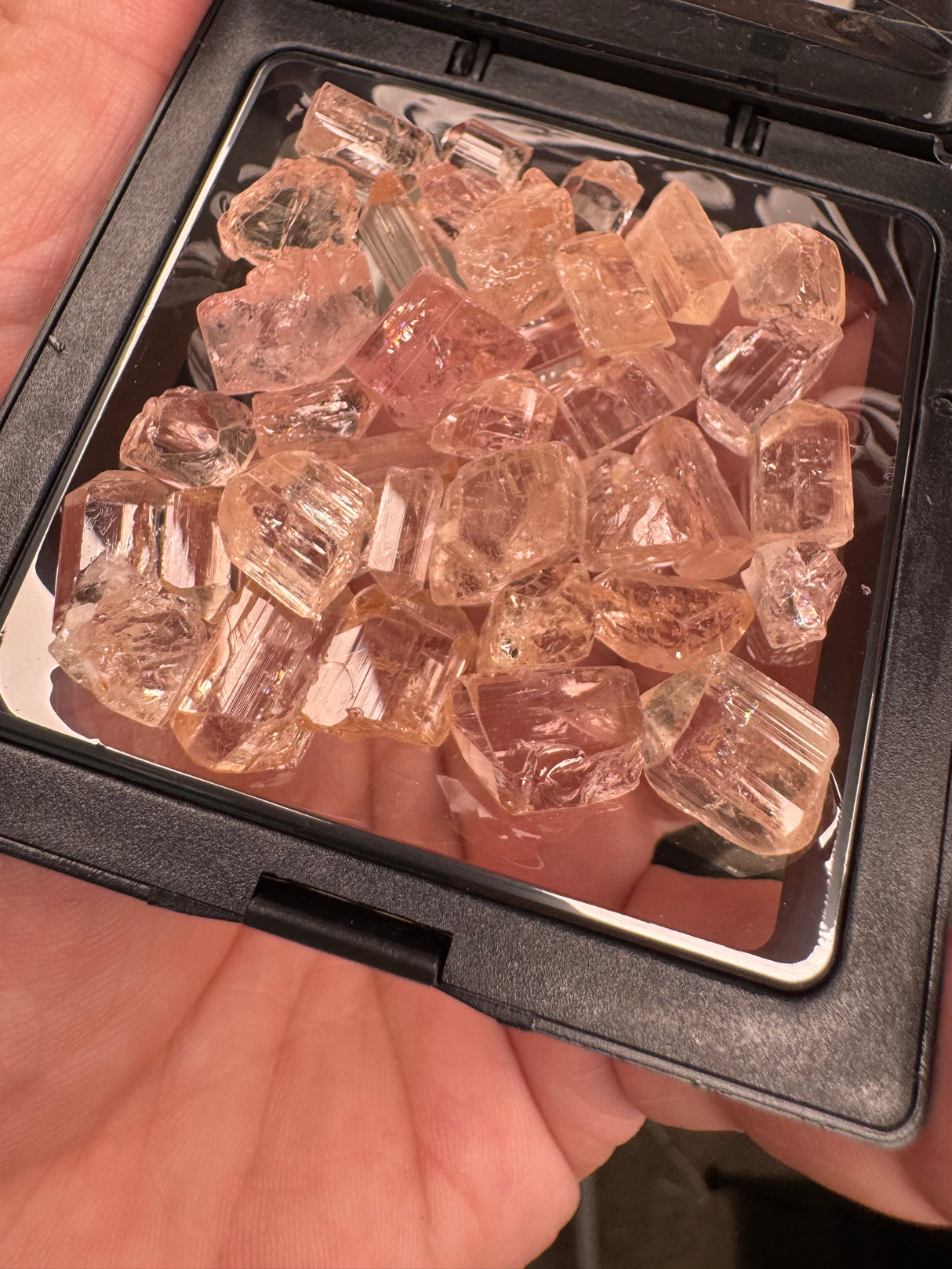 Topaz Crystals Lot w/ case - 36g
