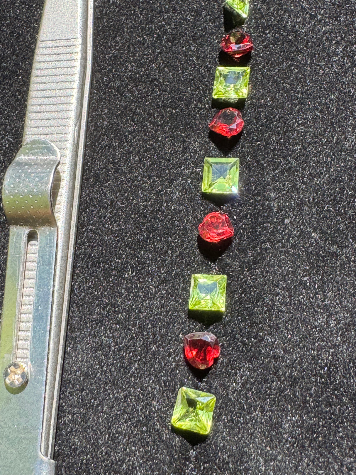 Premium Peridot & Garnet Gemstone Set – 12.76ct