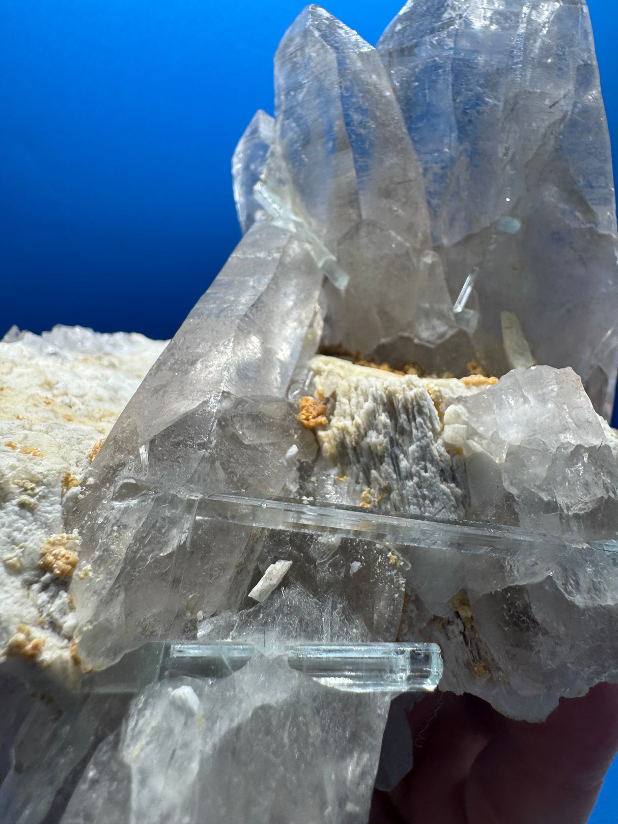 Aquamarine and Smoky Quartz - 1400g