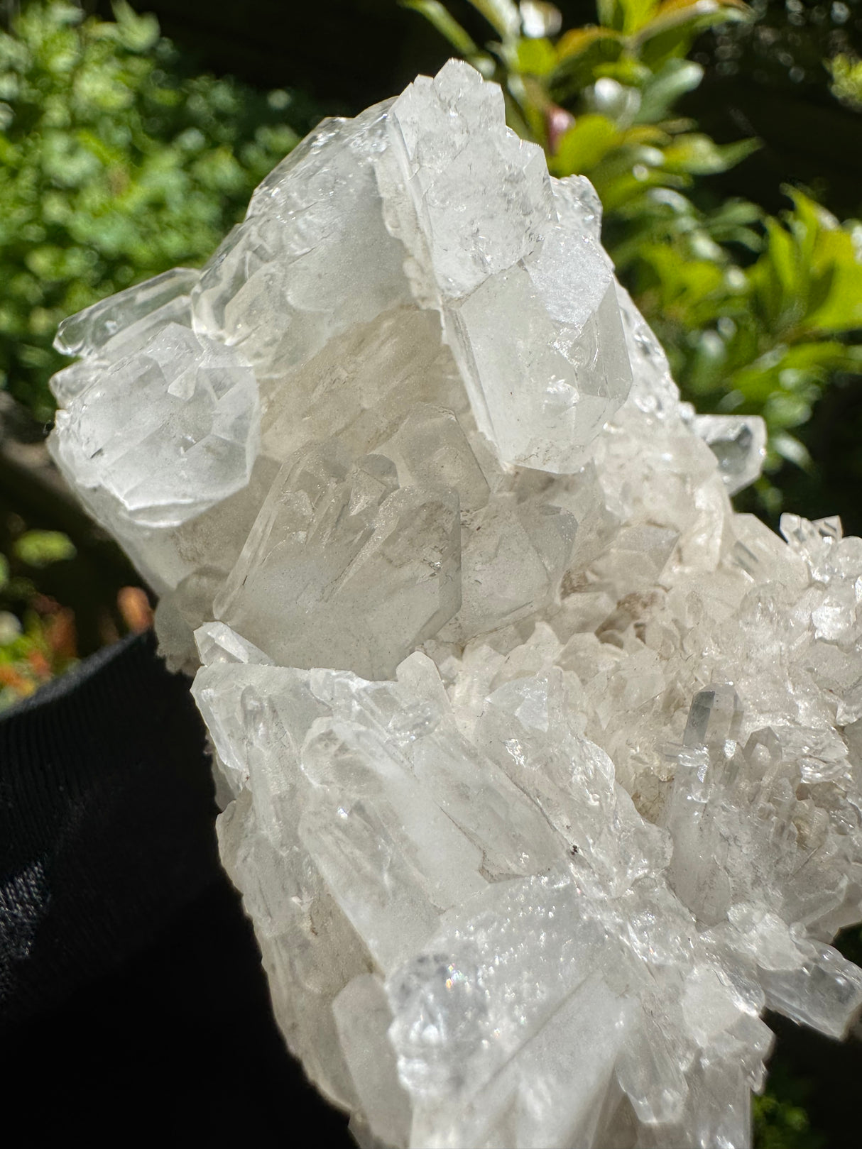 Quartz Crystal Specimen - 85g