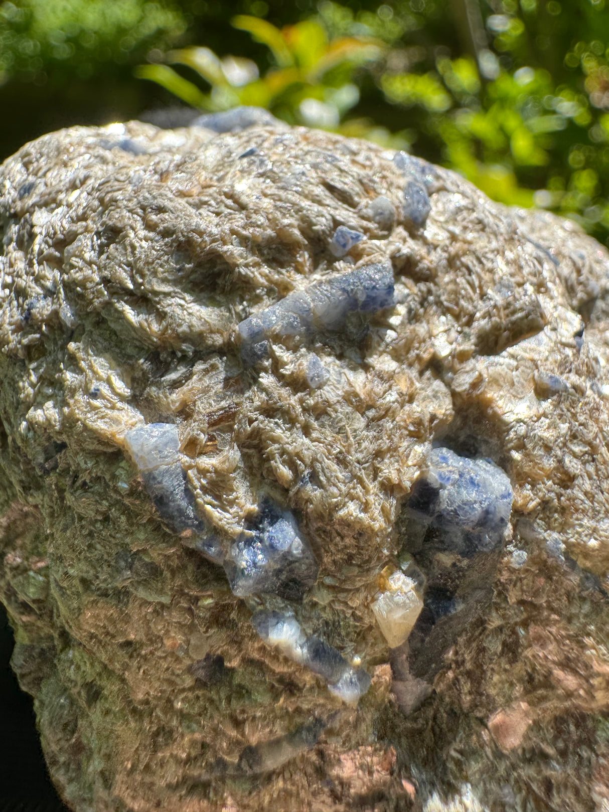 Sapphire Specimen - 310g