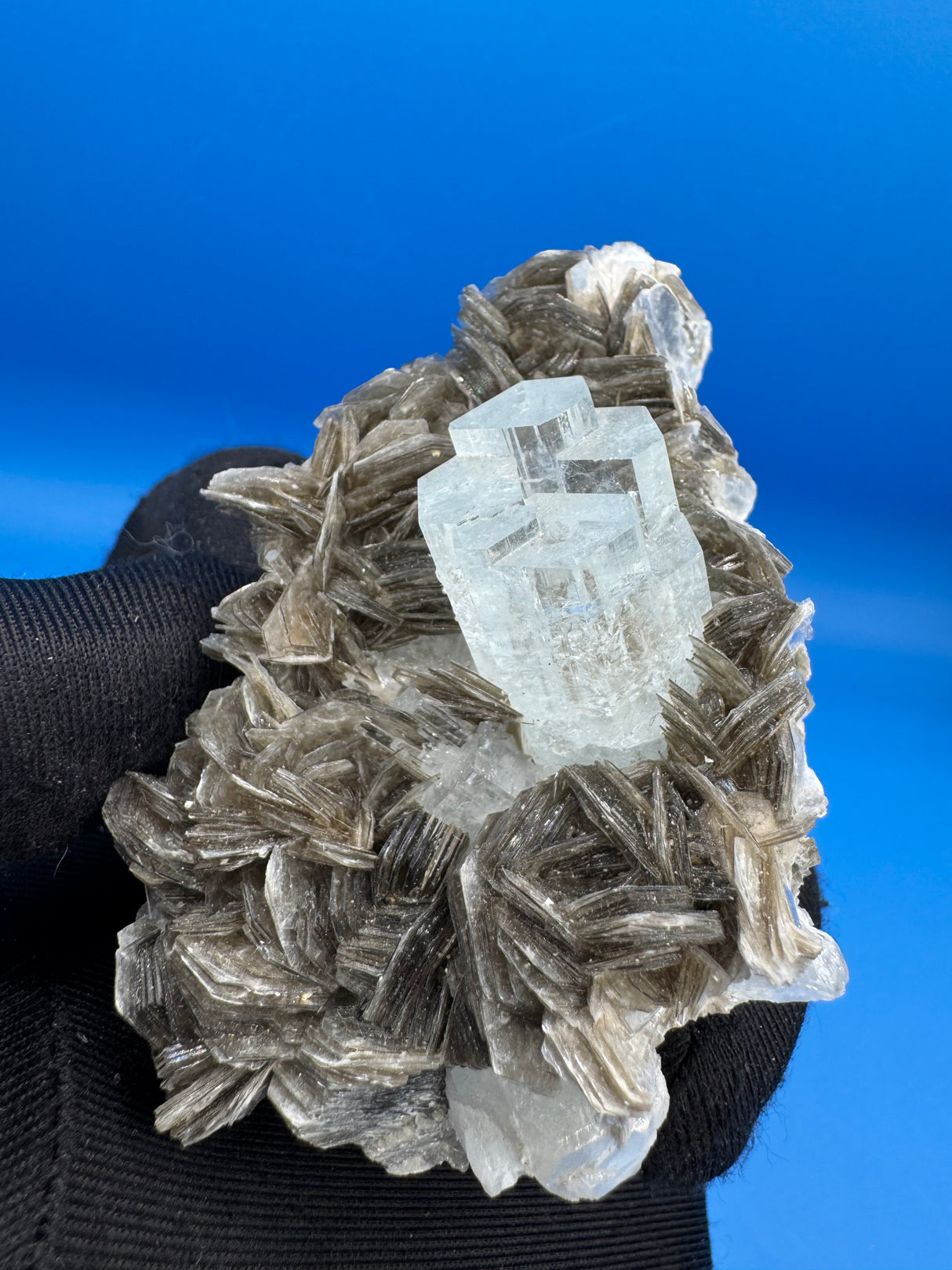 Aquamarine Specimen - 99g