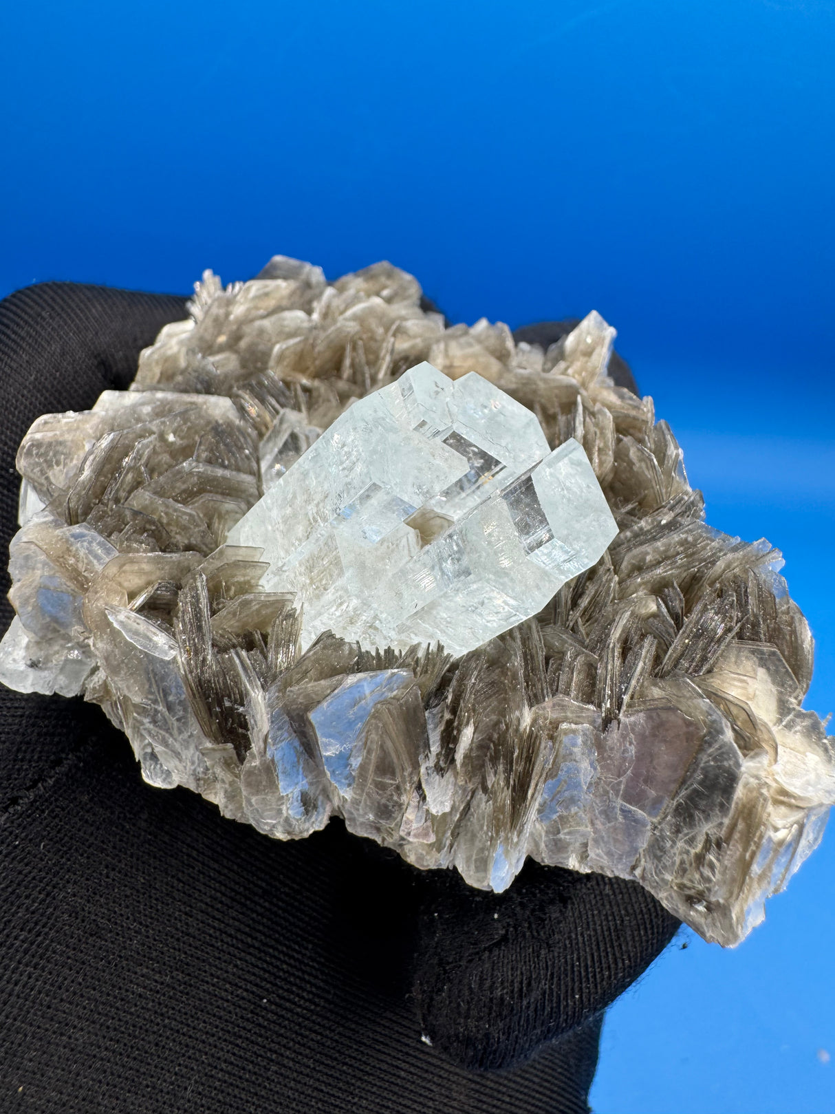 Aquamarine Specimen - 99g