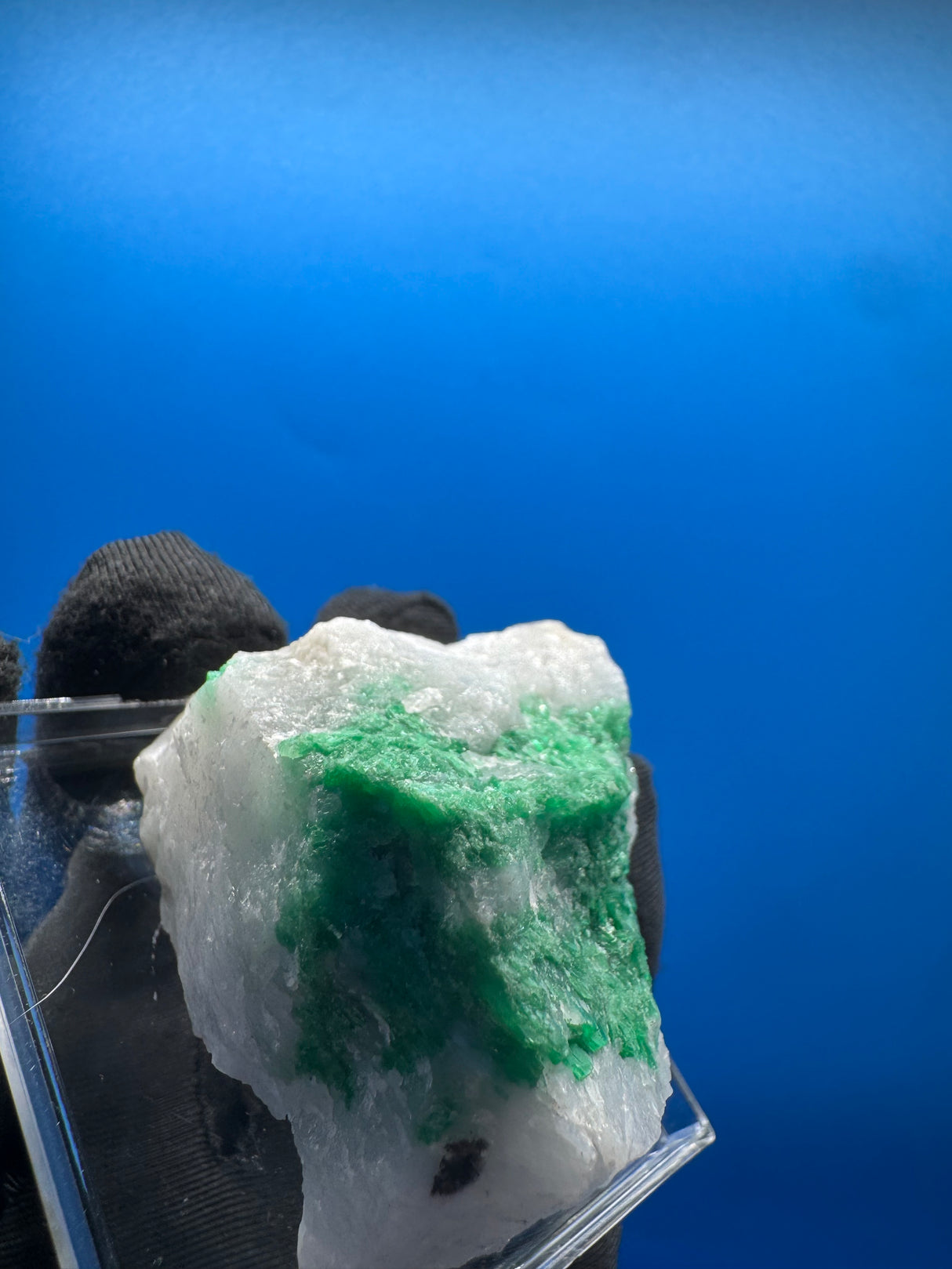 Emerald Specimen - 84g