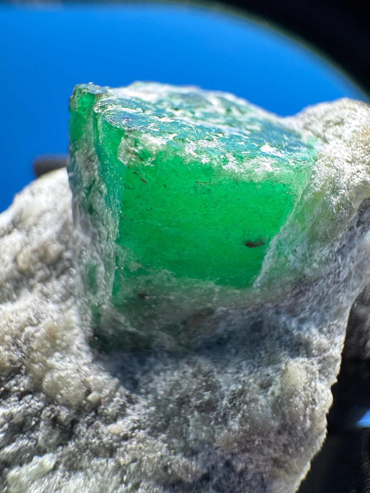Emerald Specimen - 71g