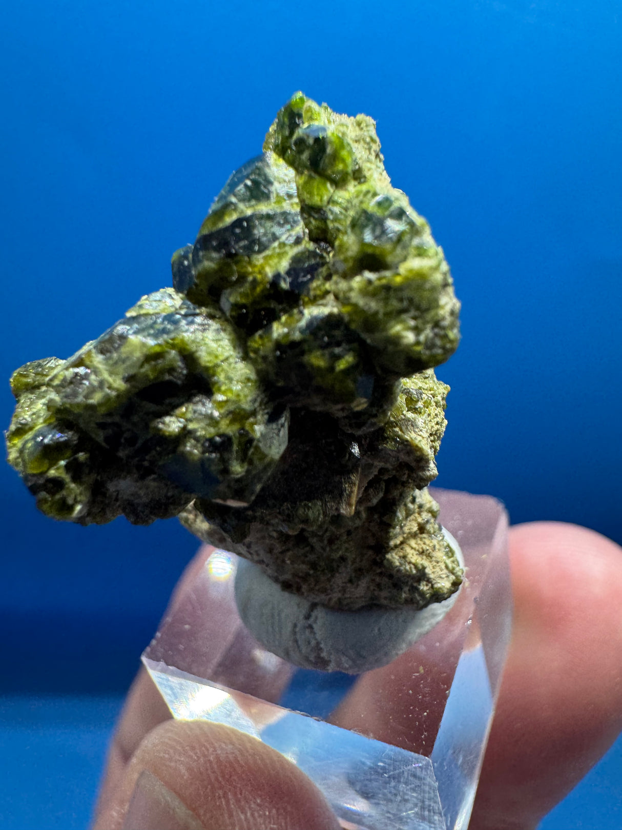 Garnet Specimen - 10g