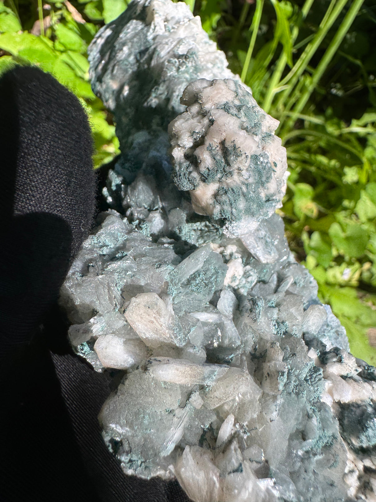 Green Stilbite On Heilandite - 560g