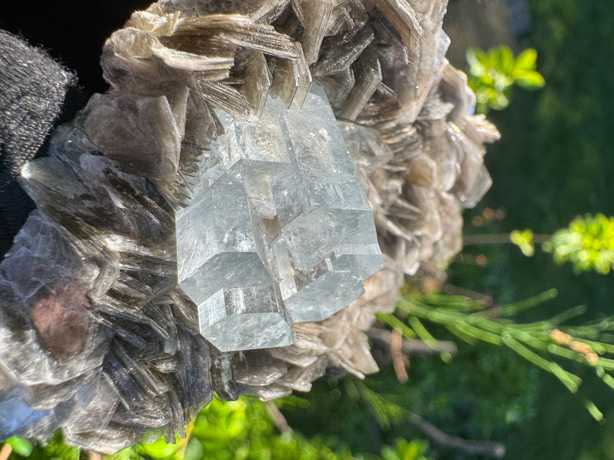 Aquamarine Specimen - 99g