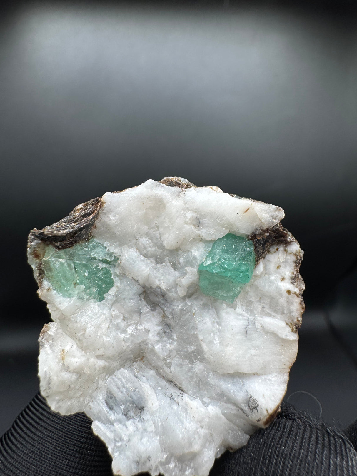 Emerald Specimen - 45g