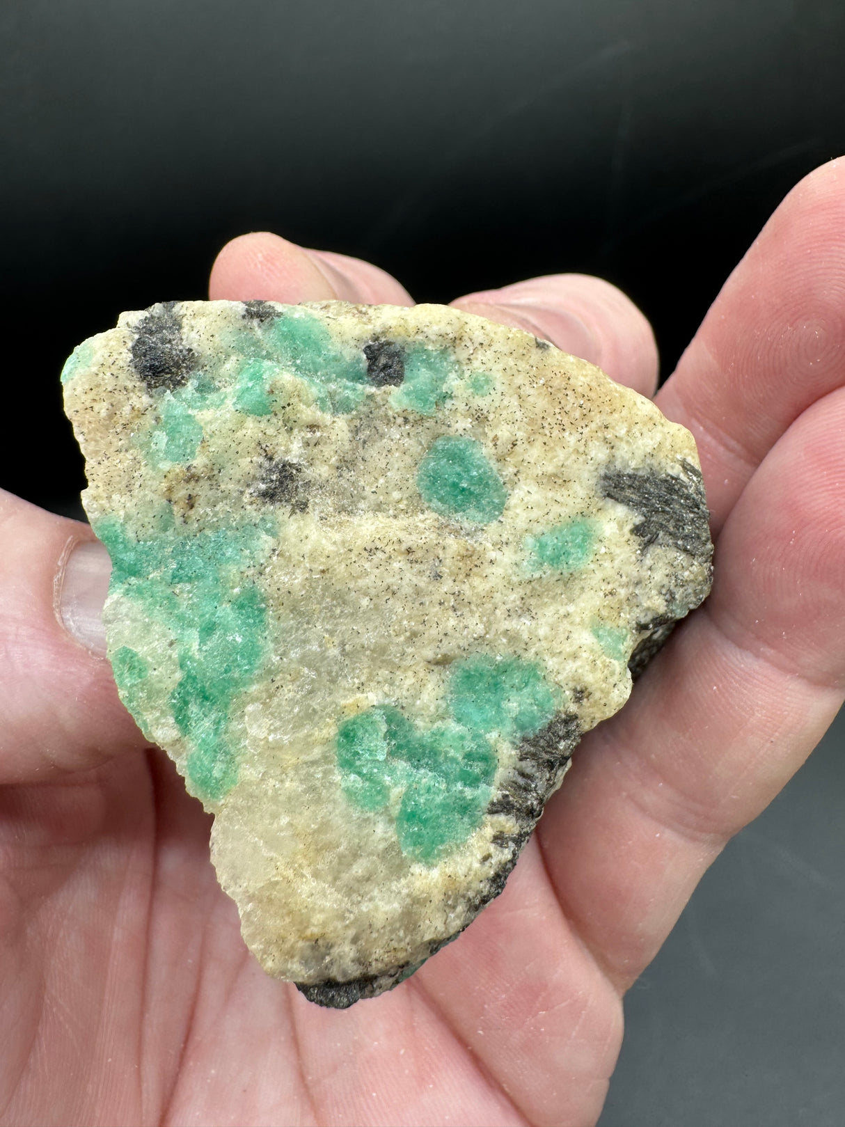 Emerald Specimen - 107g