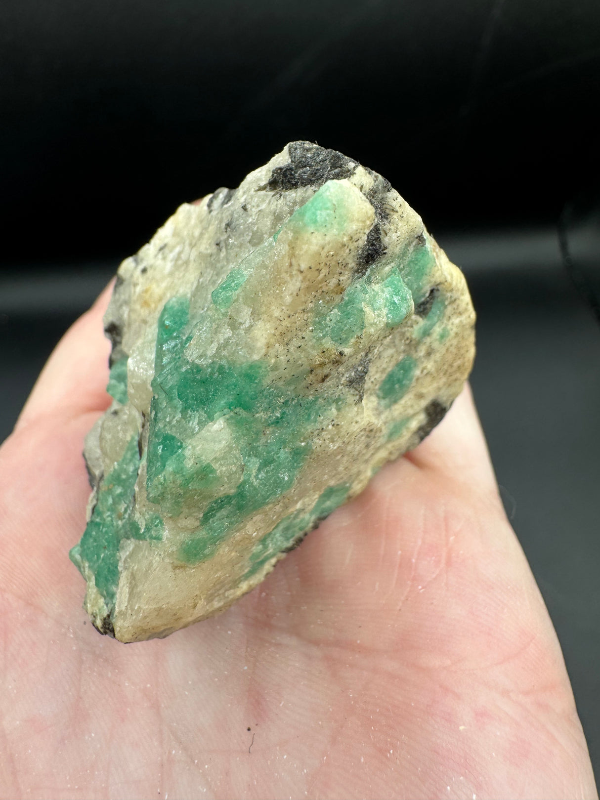 Emerald Specimen - 107g