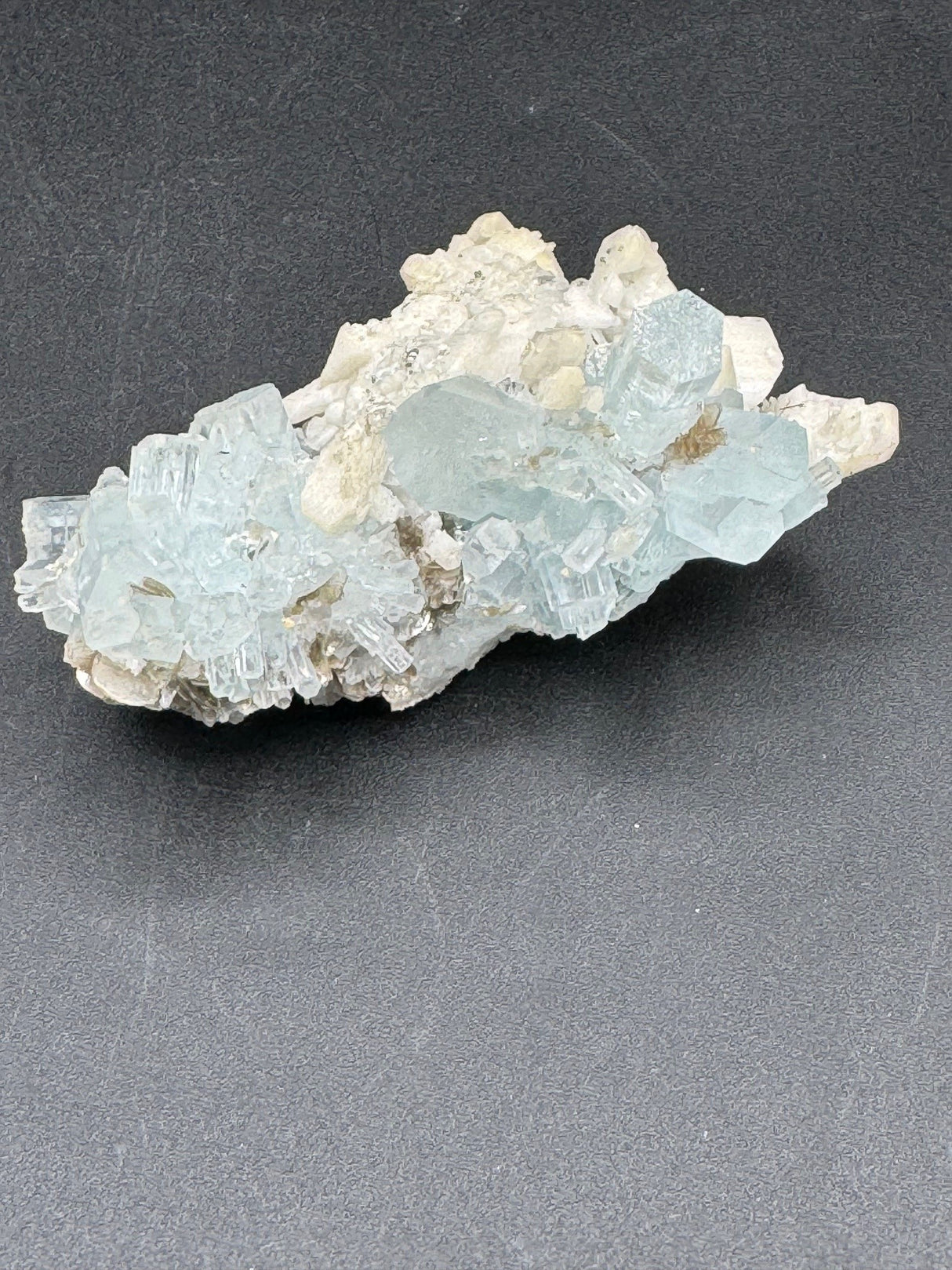 Aquamarine Specimen, Museum Grade - 191g