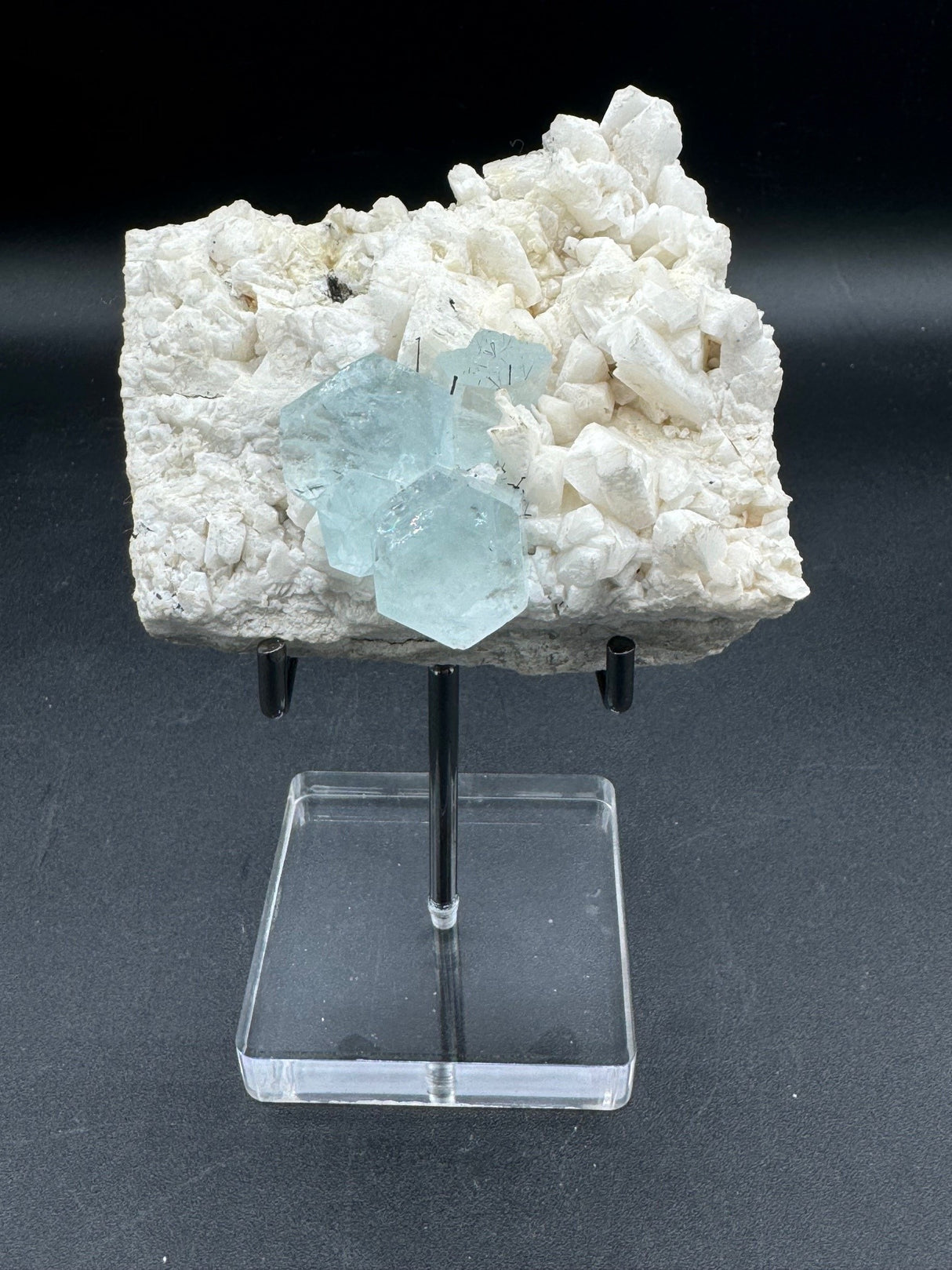 Aquamarine Specimen - 253g
