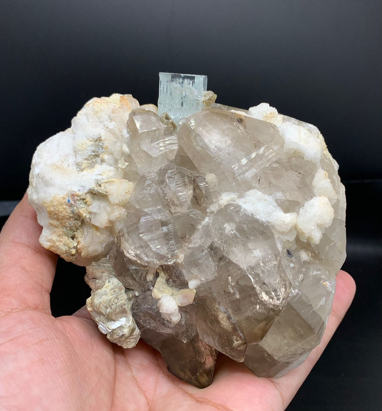 Aquamarine Specimen - 970g