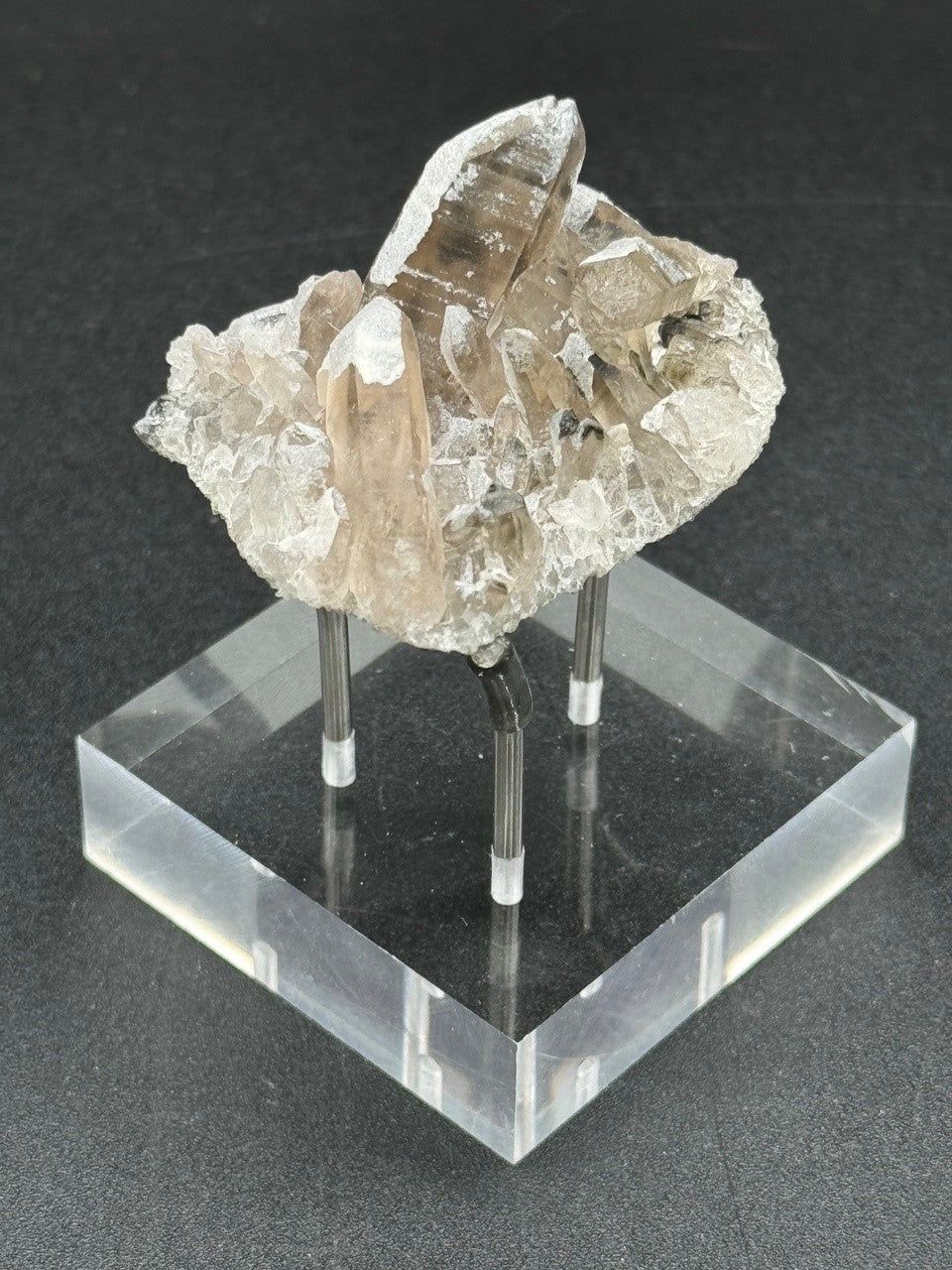 Quartz Cluster - 33g