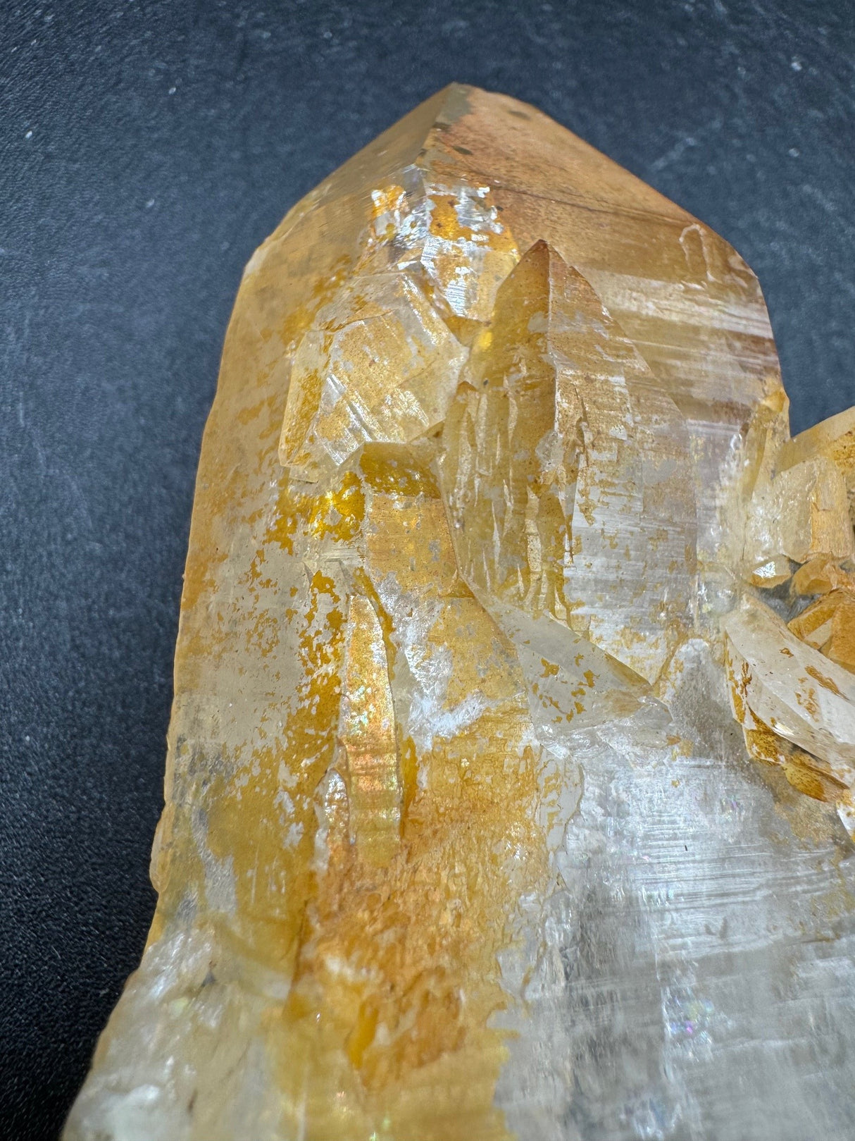 Iron Stained Quartz - 165g