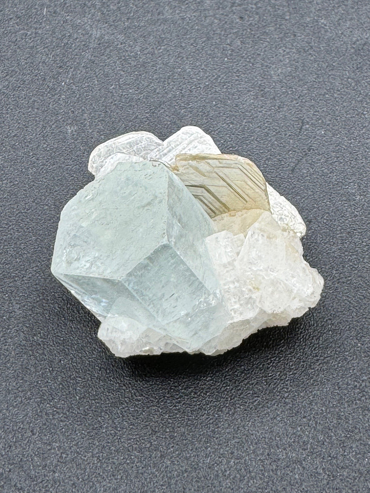 Aquamarine Specimen - 19g