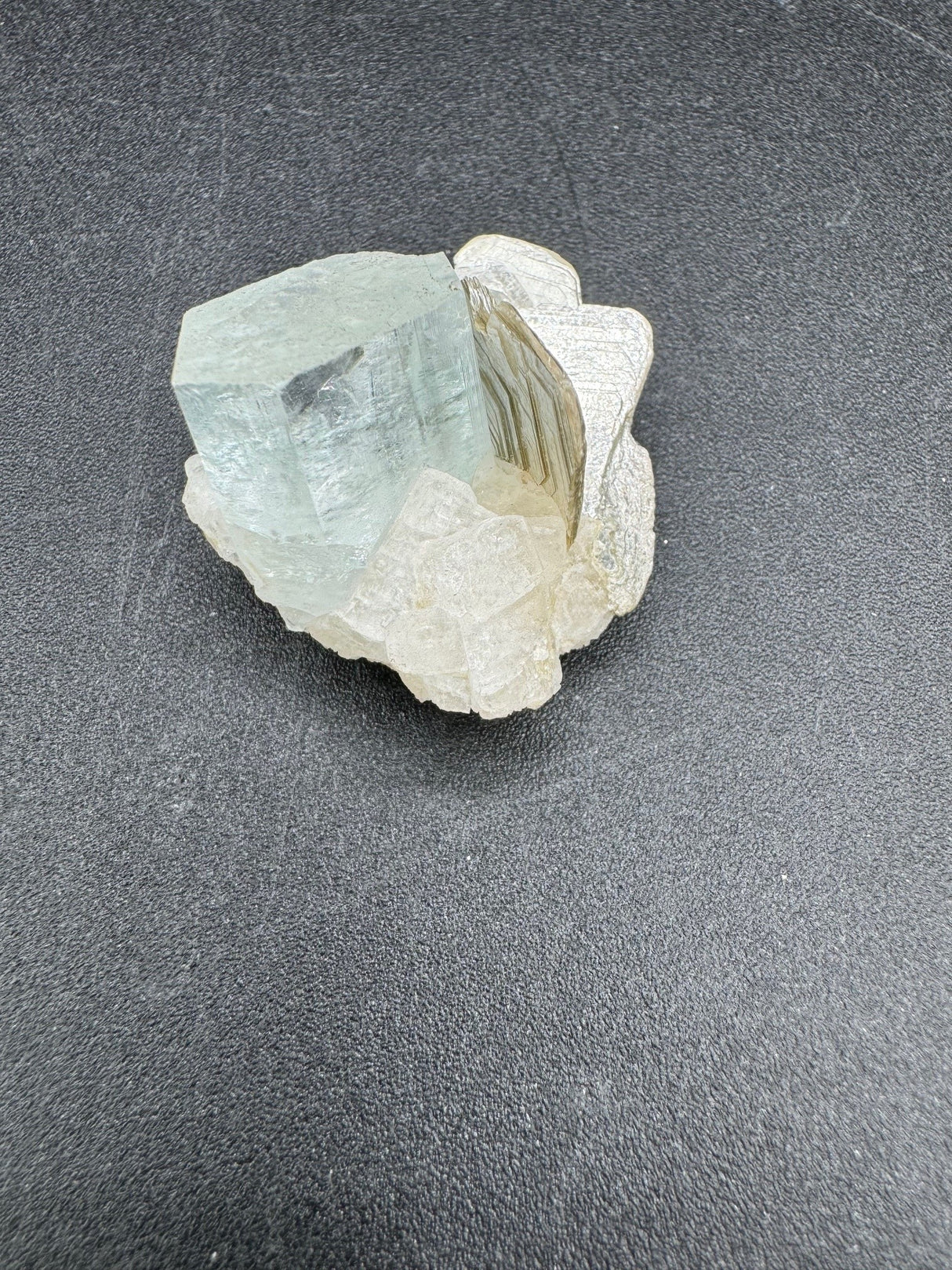 Aquamarine Specimen - 19g