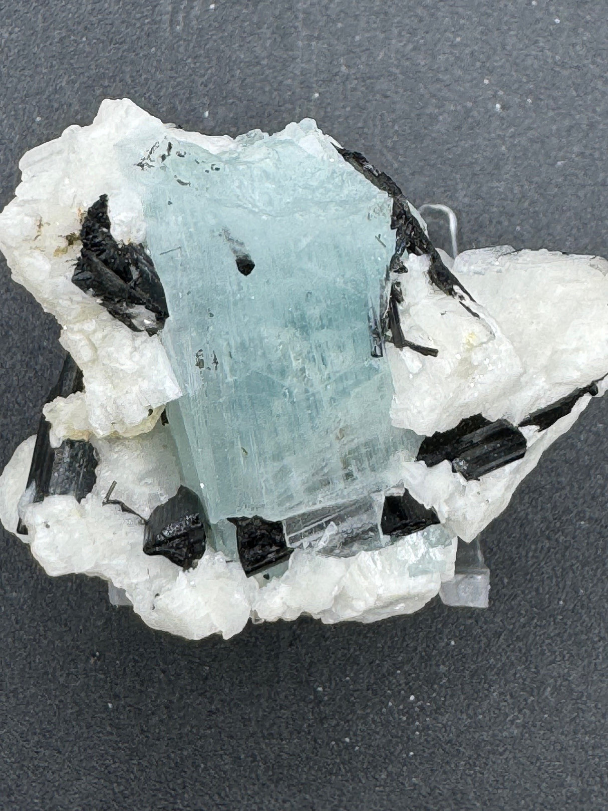 Aquamarine Specimen - 38g