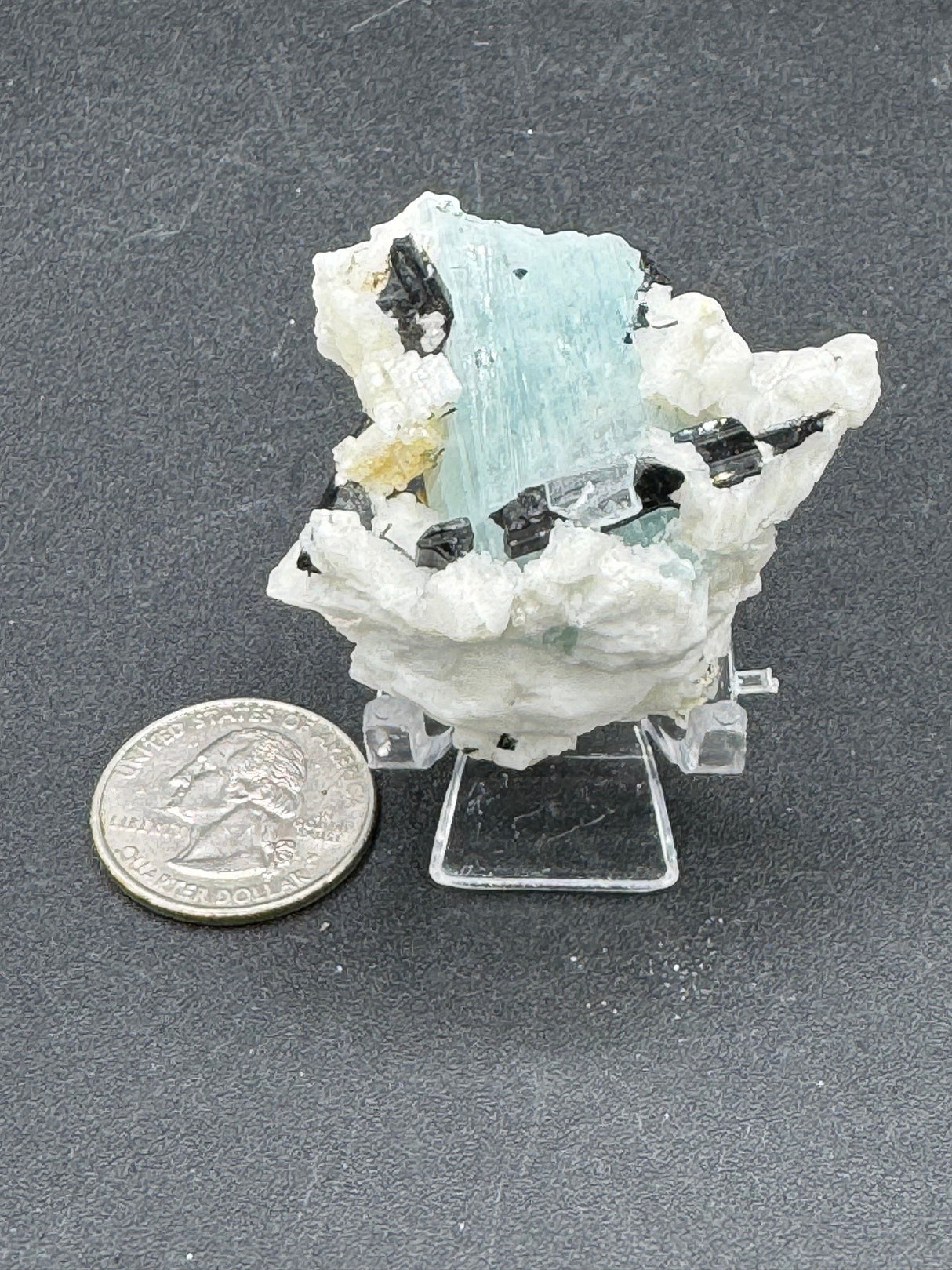 Aquamarine Specimen - 38g