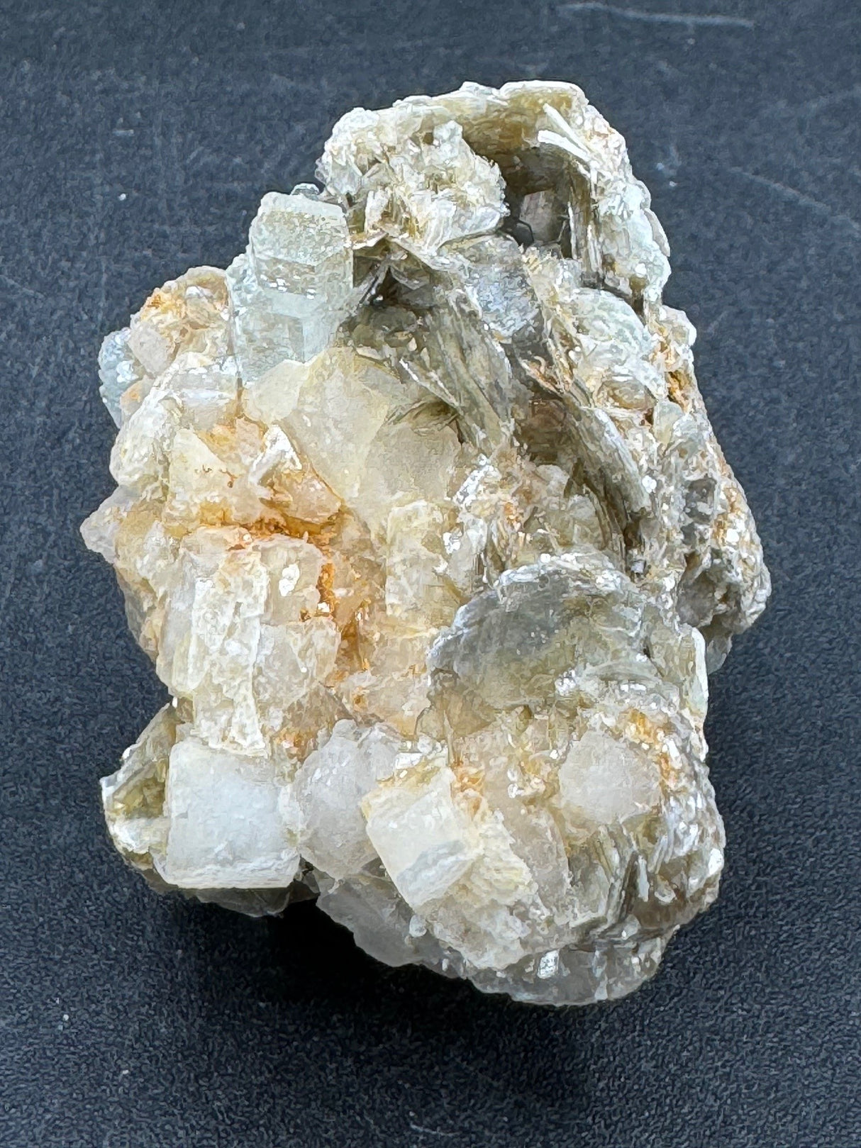 Aquamarine Specimen - 74g