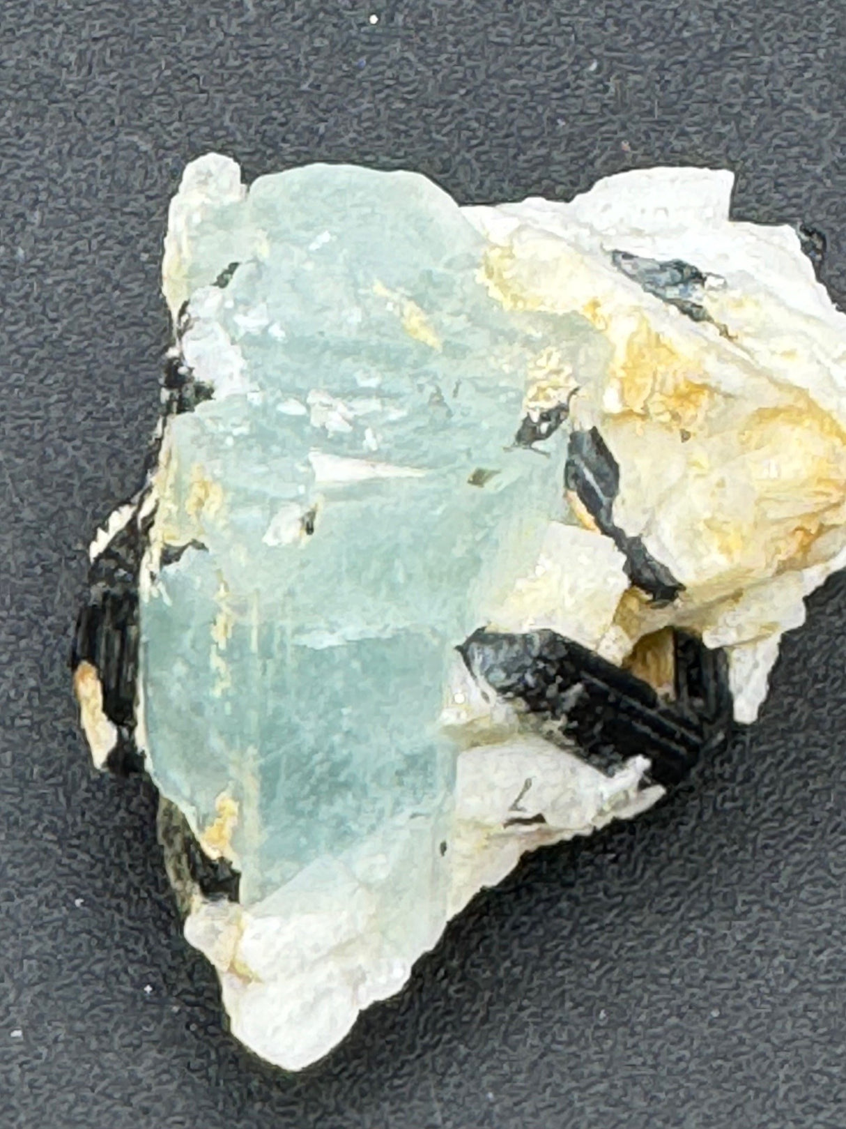 Aquamarine Specimen - 35g