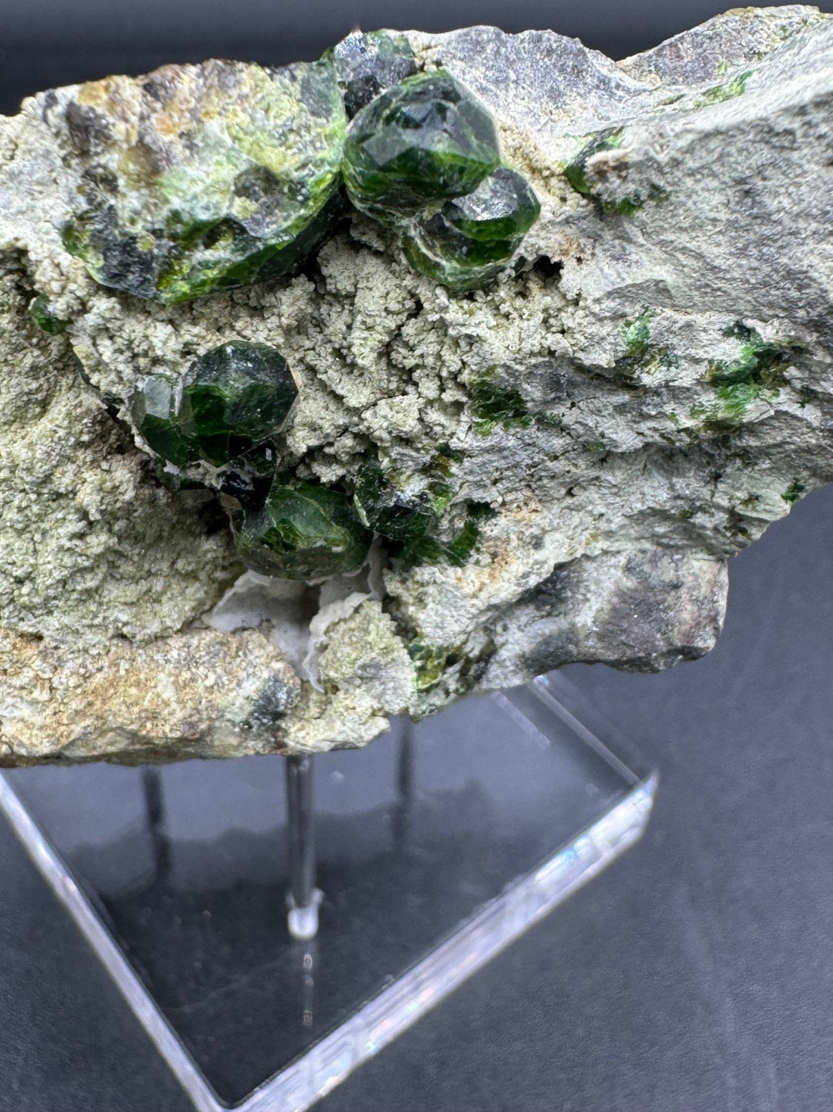 Green Garnet Specimen - 394g