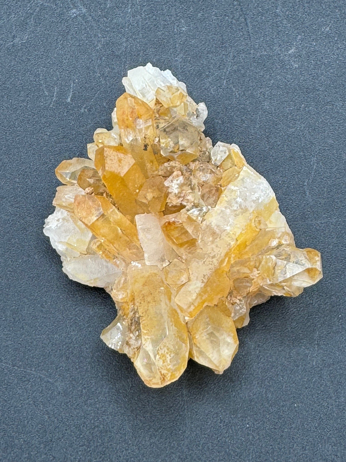 Iron Stained Quartz - 105g