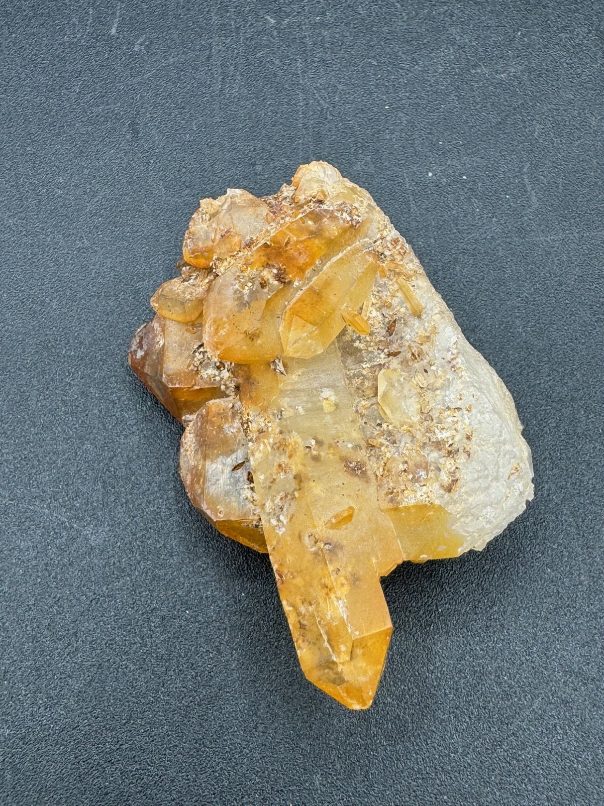 Iron Stained Cluster - 60g