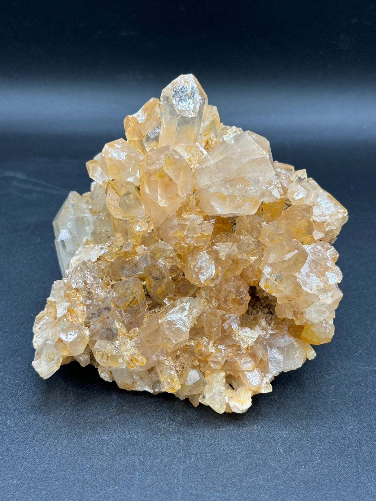 Iron Stained Quartz - 913g
