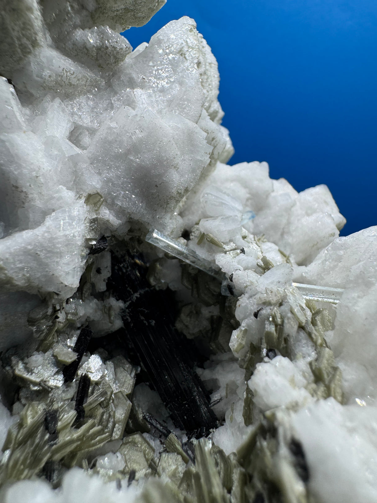 Black Tourmline and Aquarmarine Specimen - 426g