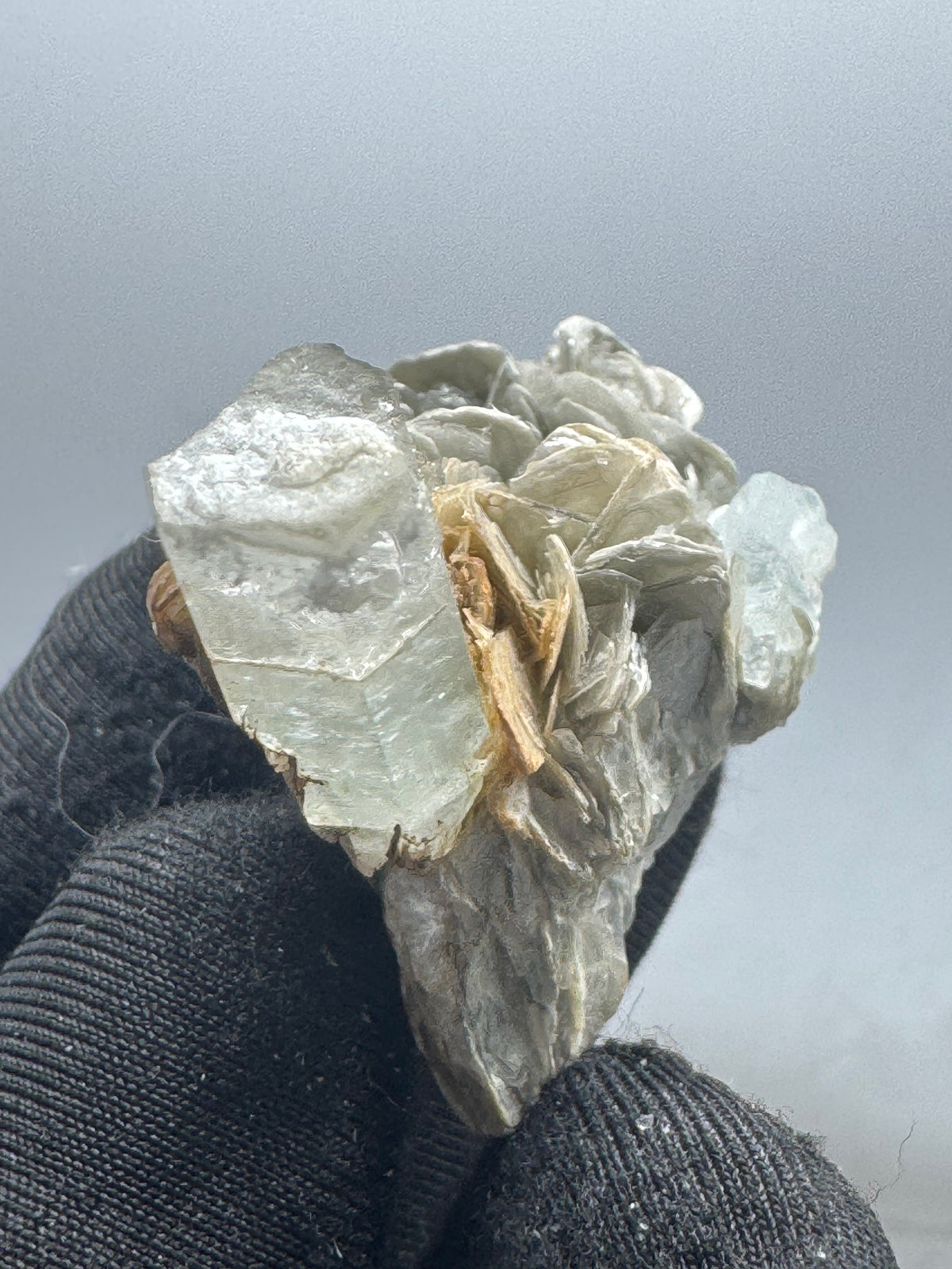 Aquamarine Specimen - 23g