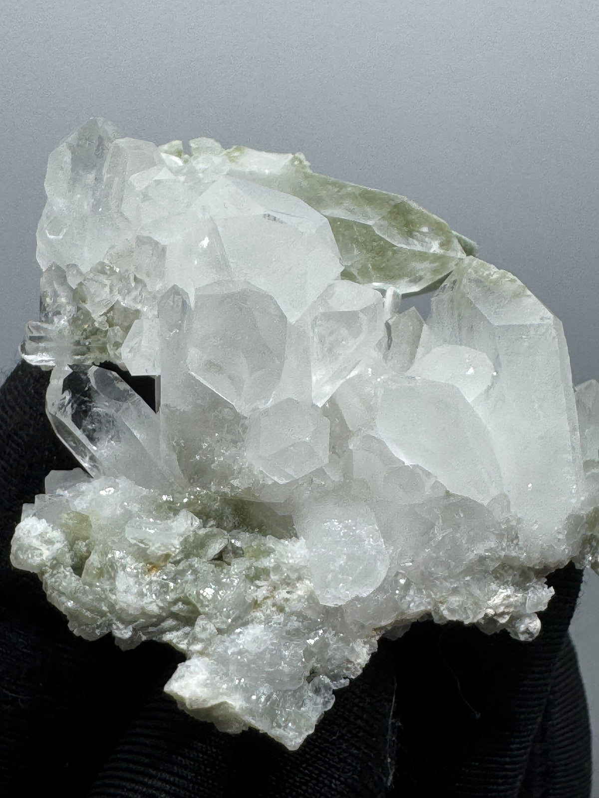 Quartz Specimen - 42g