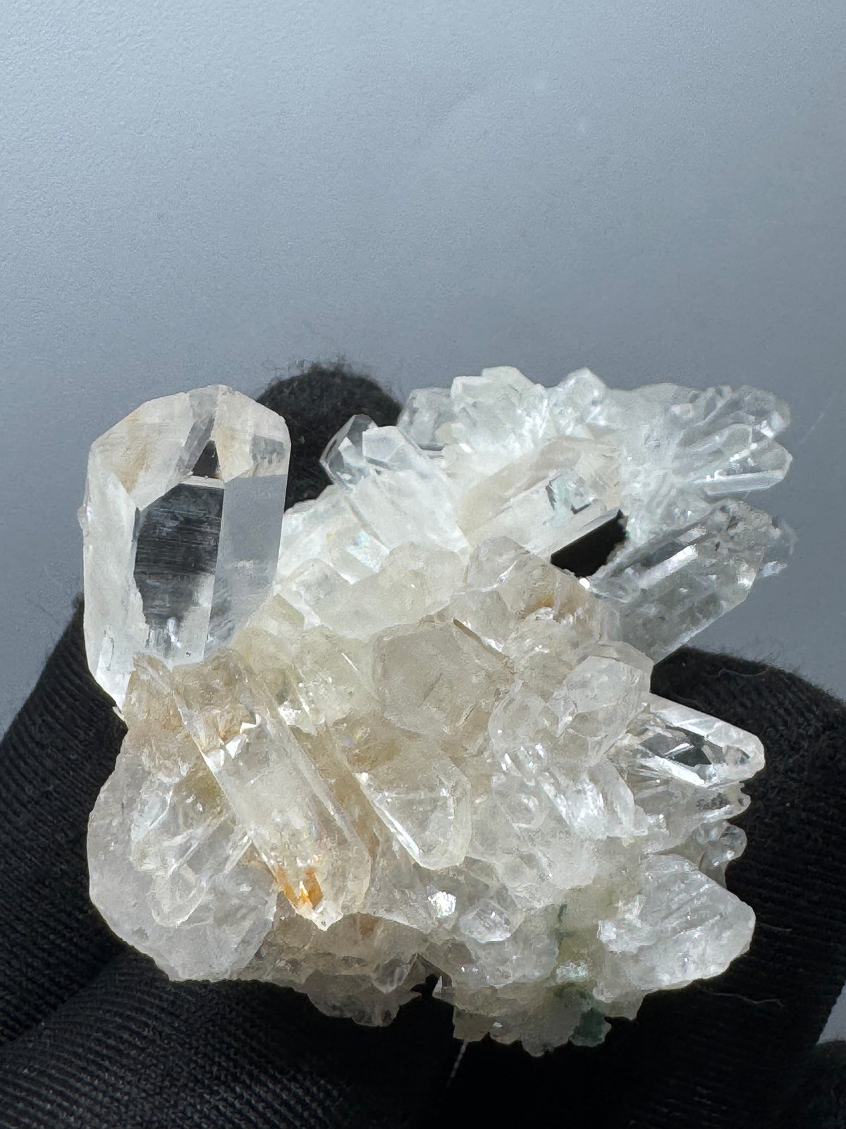 Quartz Specimen - 35g