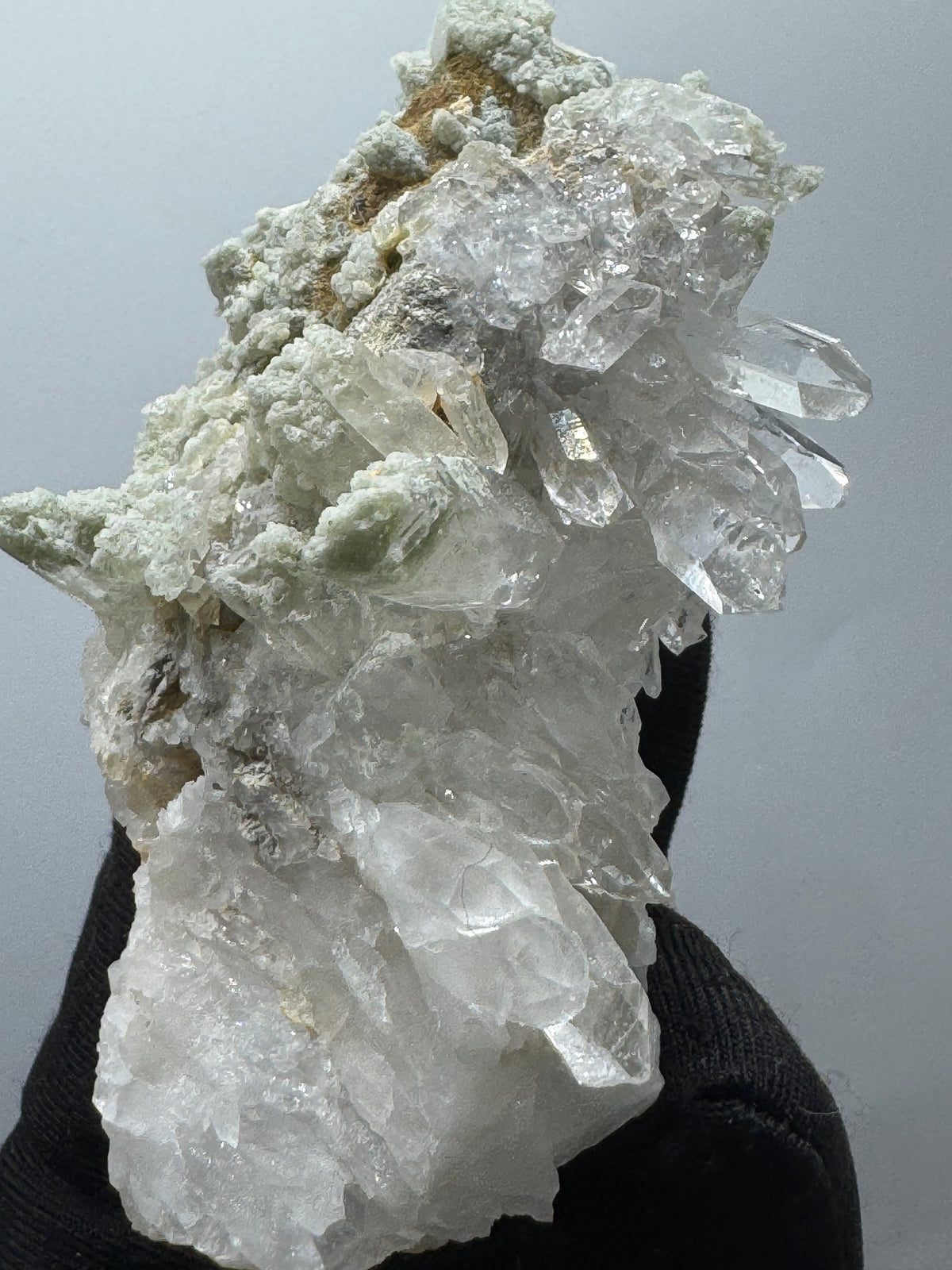 Quartz Specimen - 95g