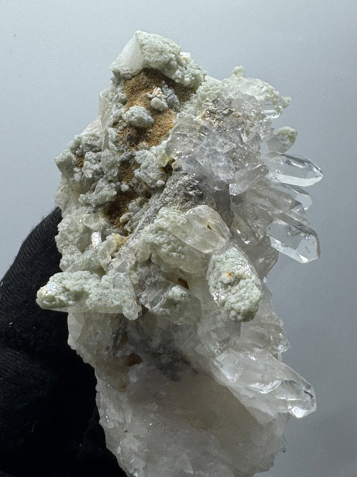 Quartz Specimen - 95g