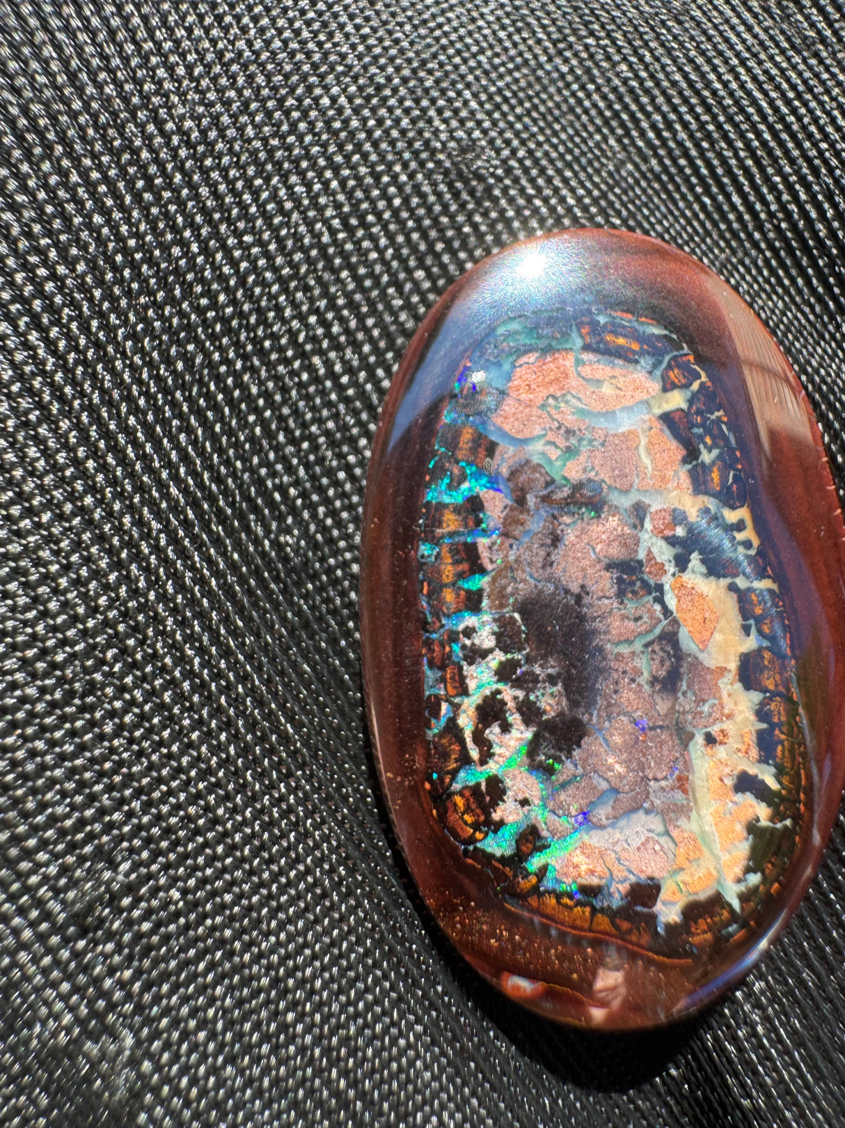 Australia Opal - 22ct