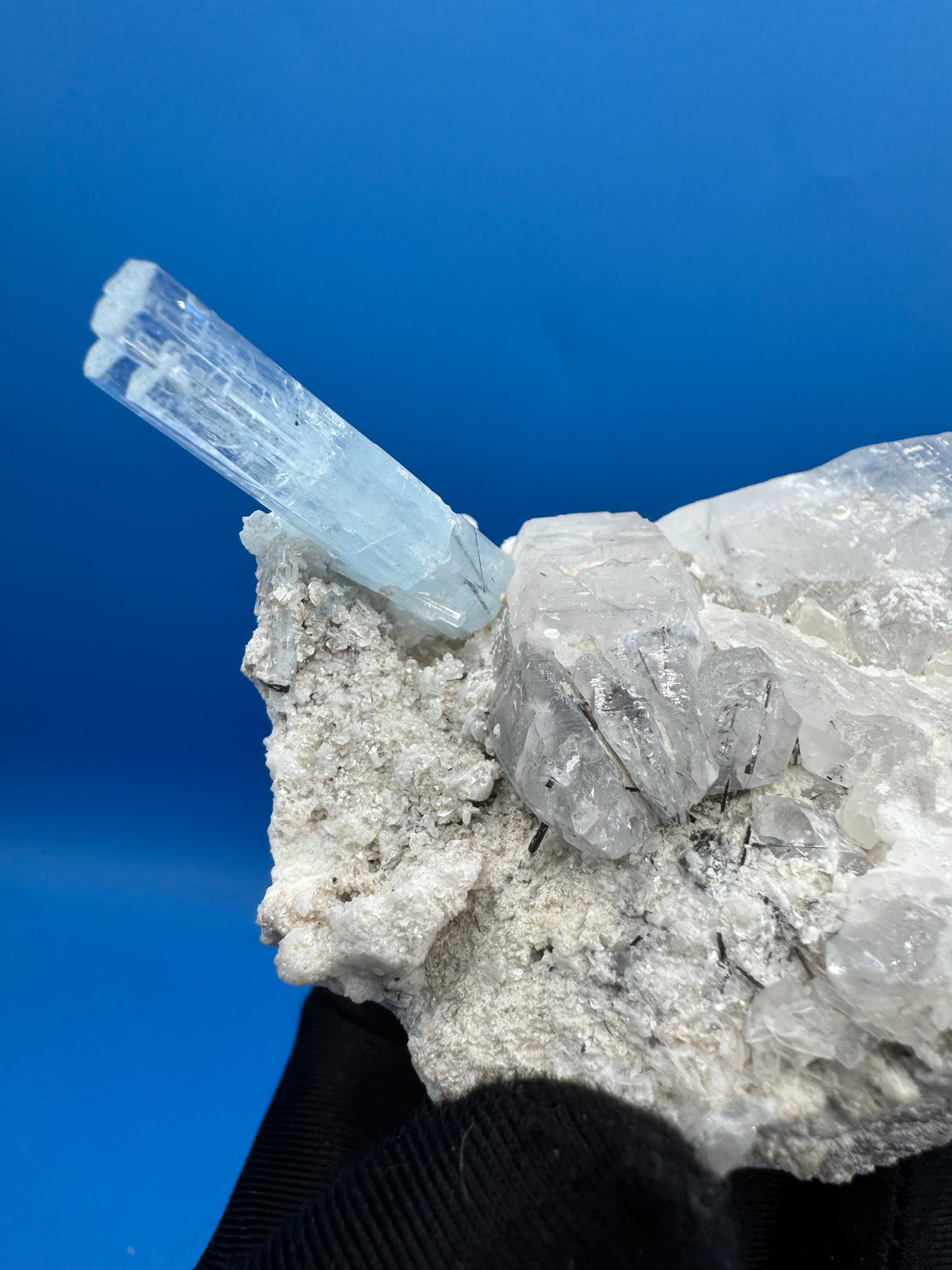 Aquamarine Specimen  - 201g