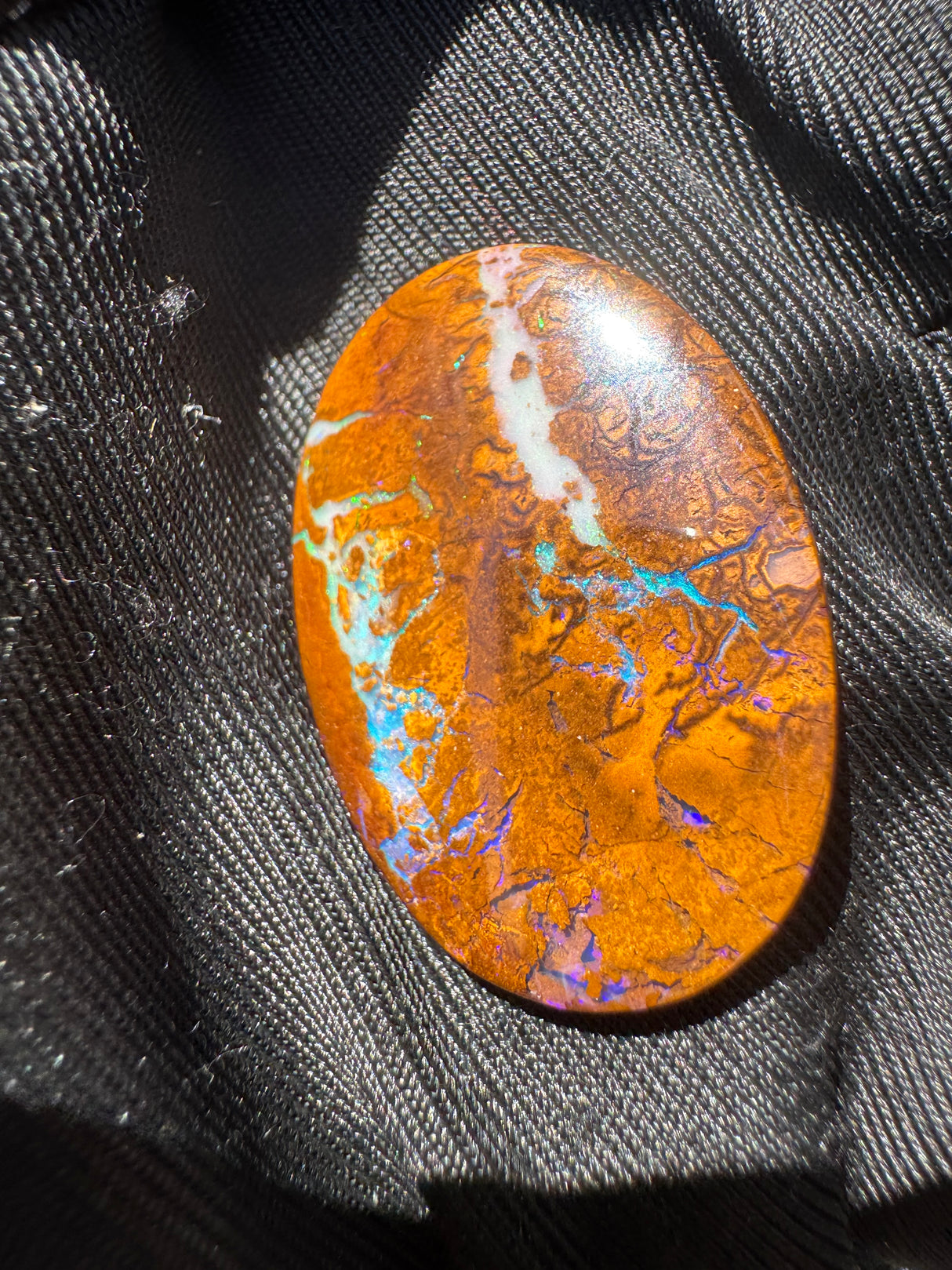 Australia Opal - 21ct