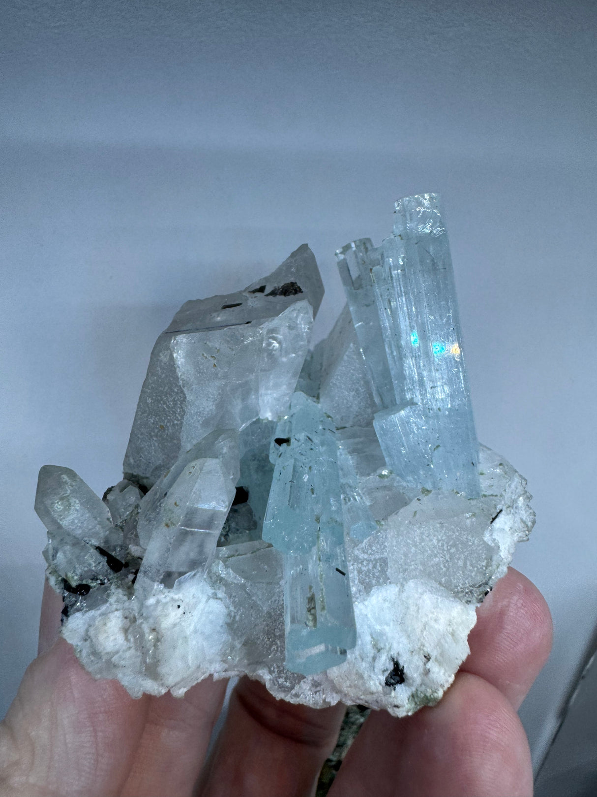 Aquamarine Specimen - 100g