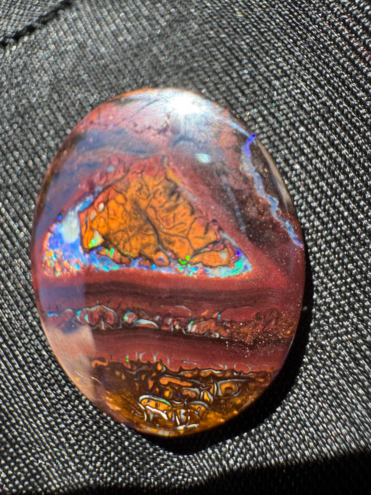 Australia Opal - 22ct