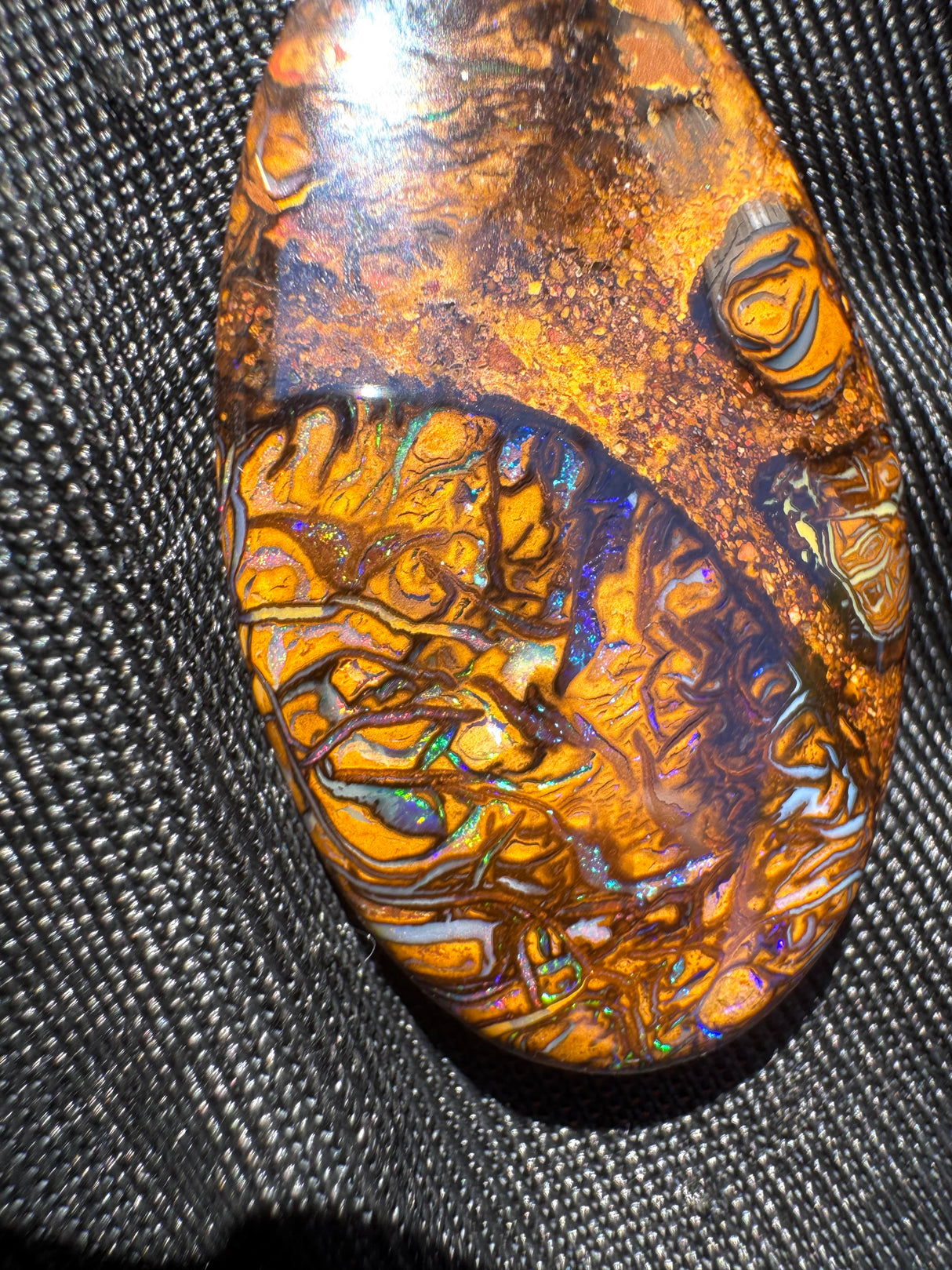 Australia Opal - 32ct
