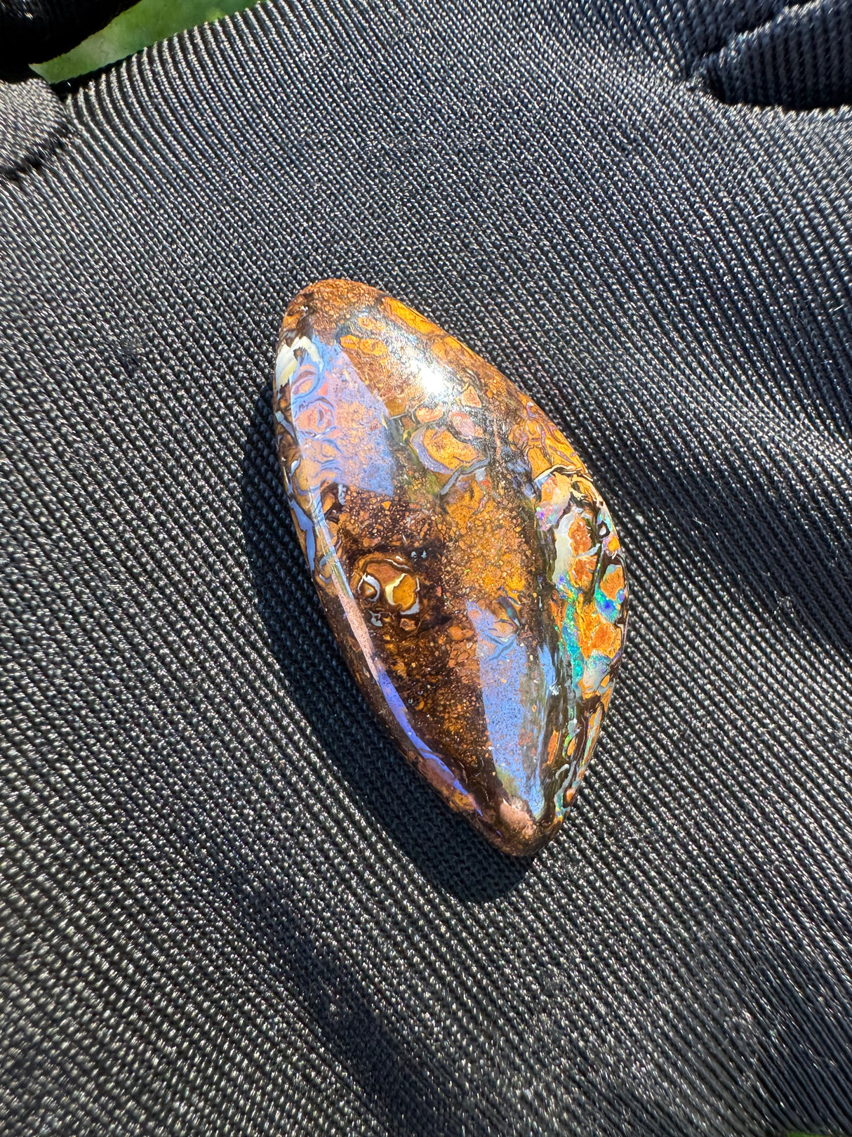 Australia Opal - 23ct