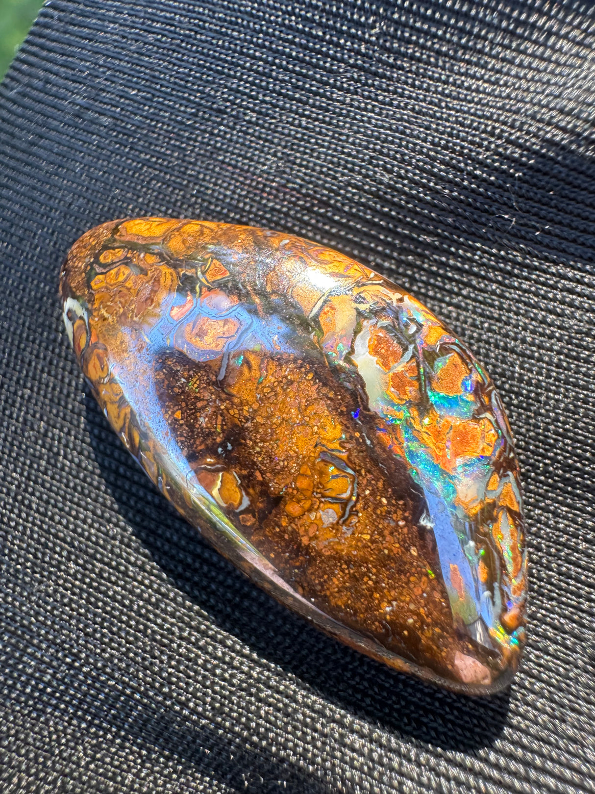 Australia Opal - 23ct