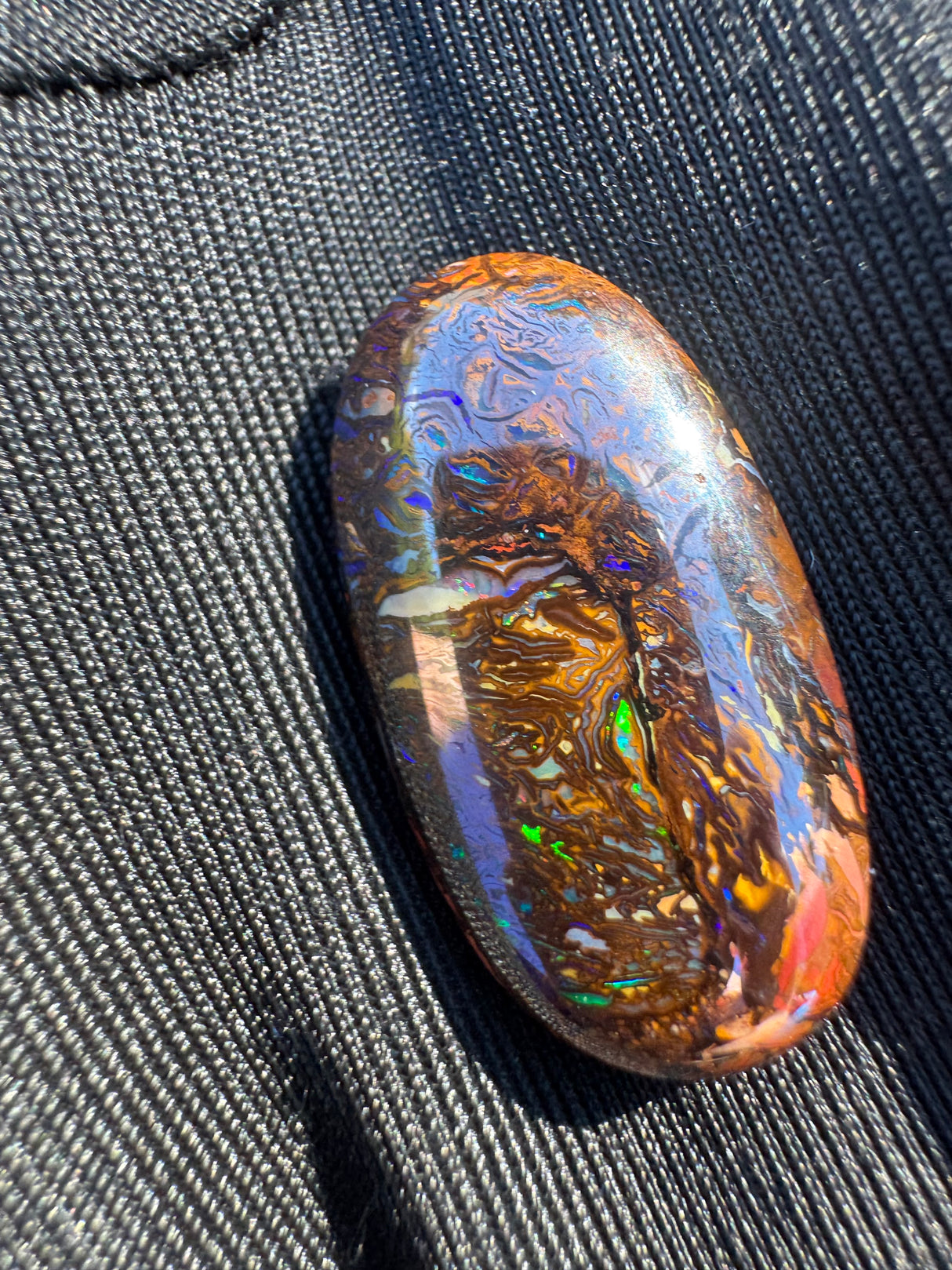 Australia Opal - 22ct