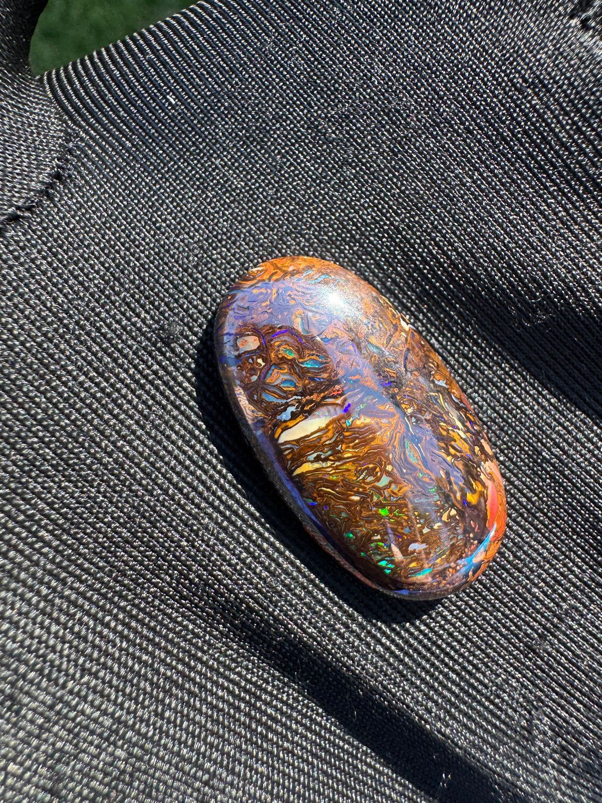 Australia Opal - 22ct